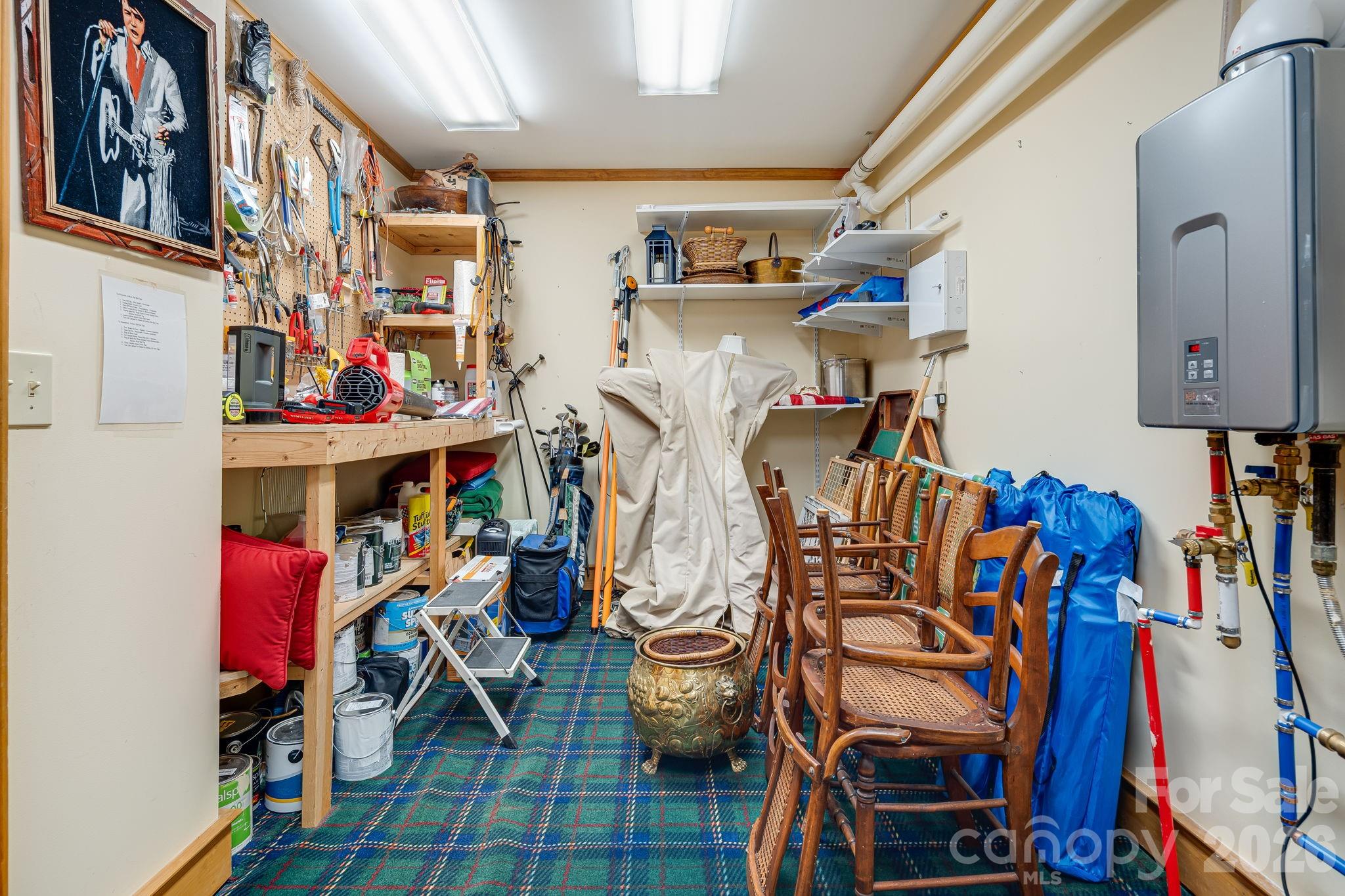 206 Twin Springs Road — Blowing Rock