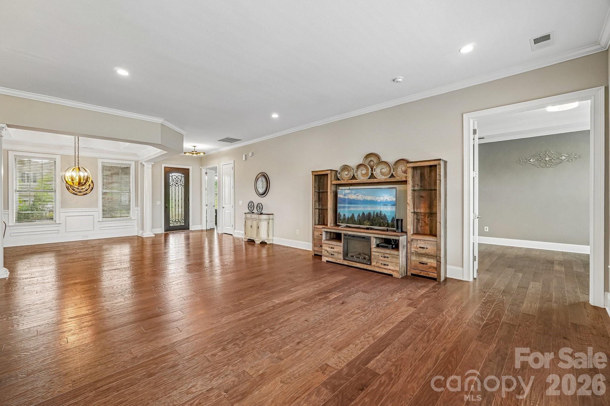 14503 Crest Court — Charlotte