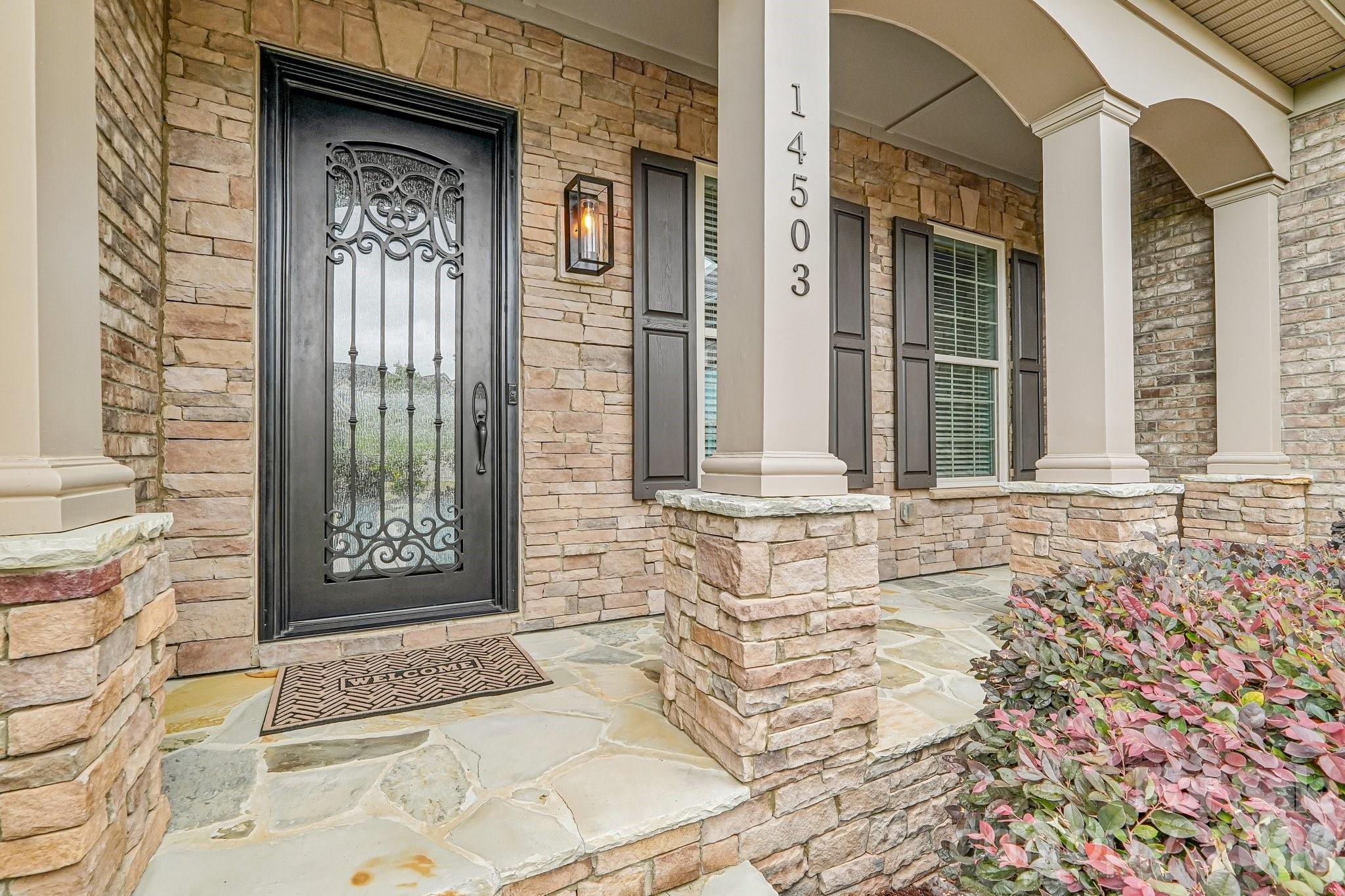 14503 Crest Court — Charlotte