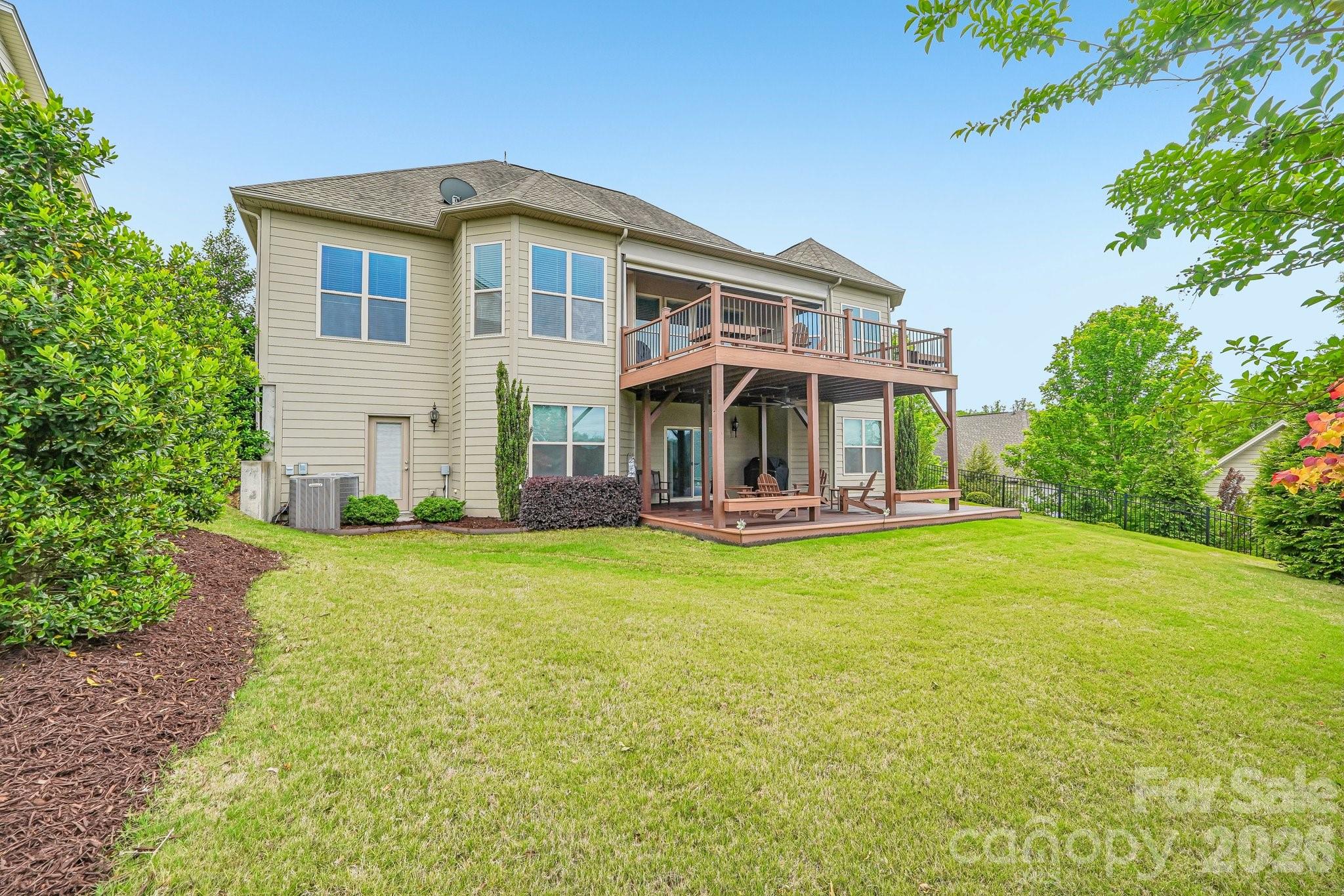 14503 Crest Court — Charlotte