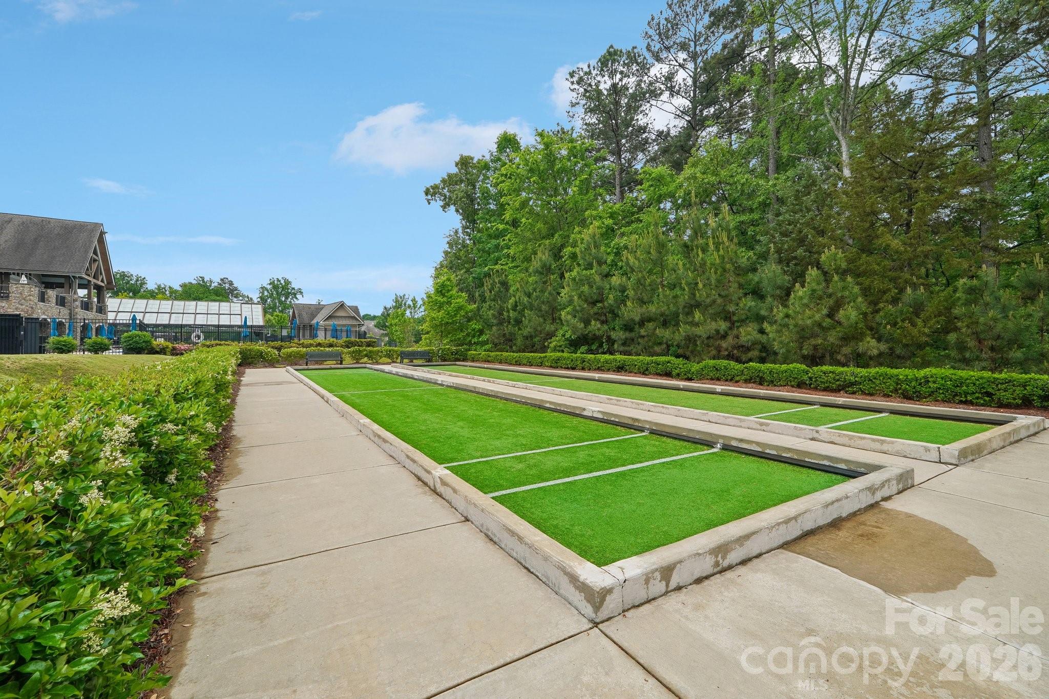 14503 Crest Court — Charlotte