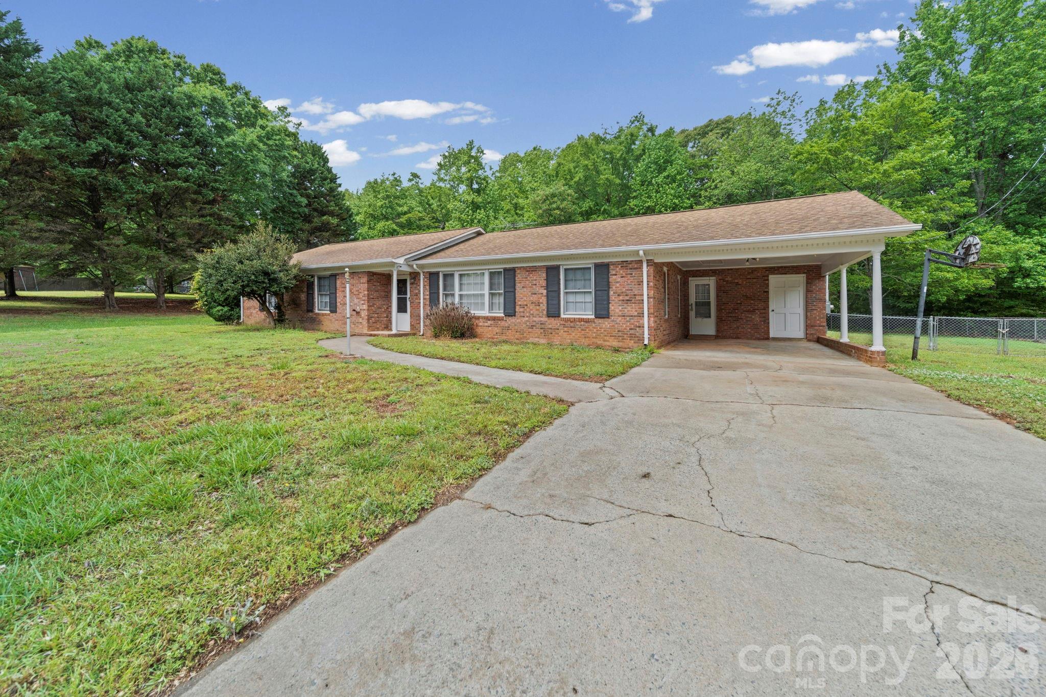 4510 Springview Drive — Monroe