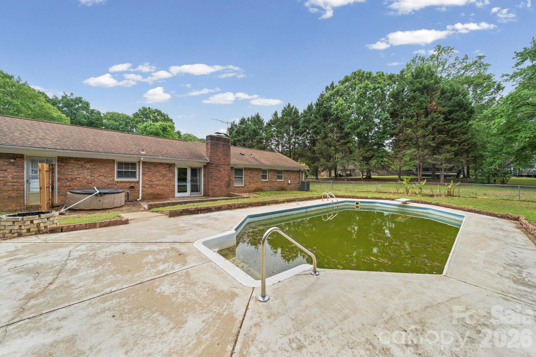 4510 Springview Drive — Monroe