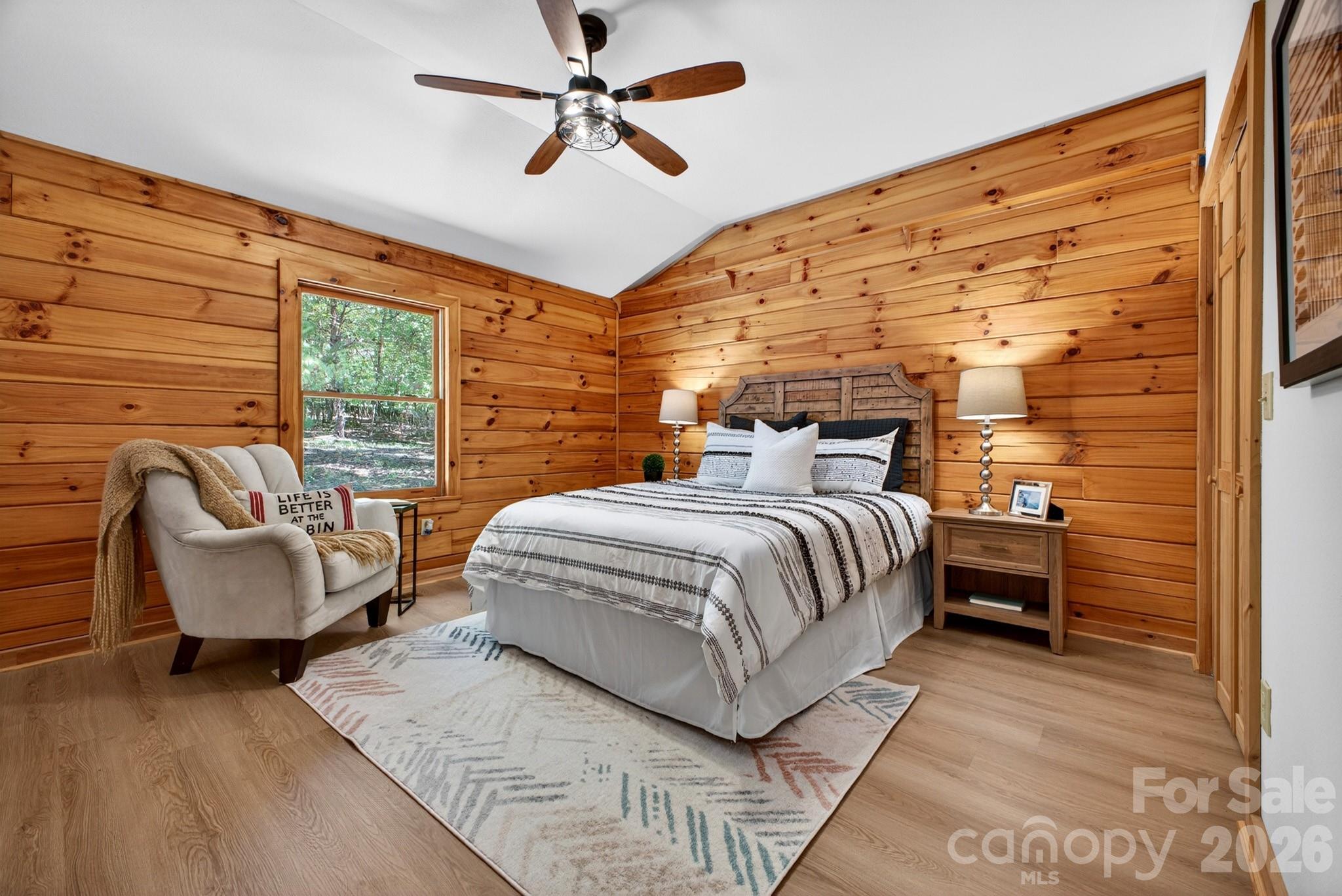443 Cascades Parkway — Nebo