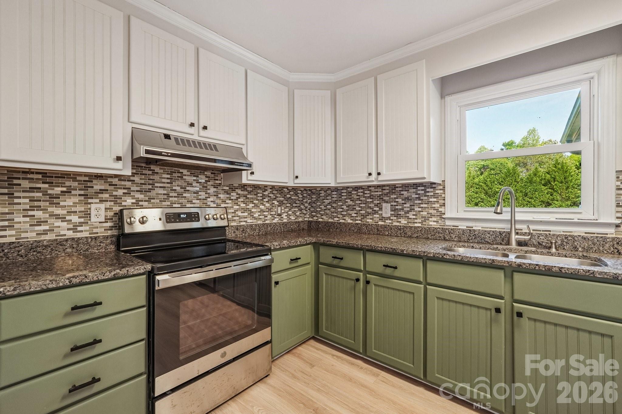 128 Levo Drive — Troutman