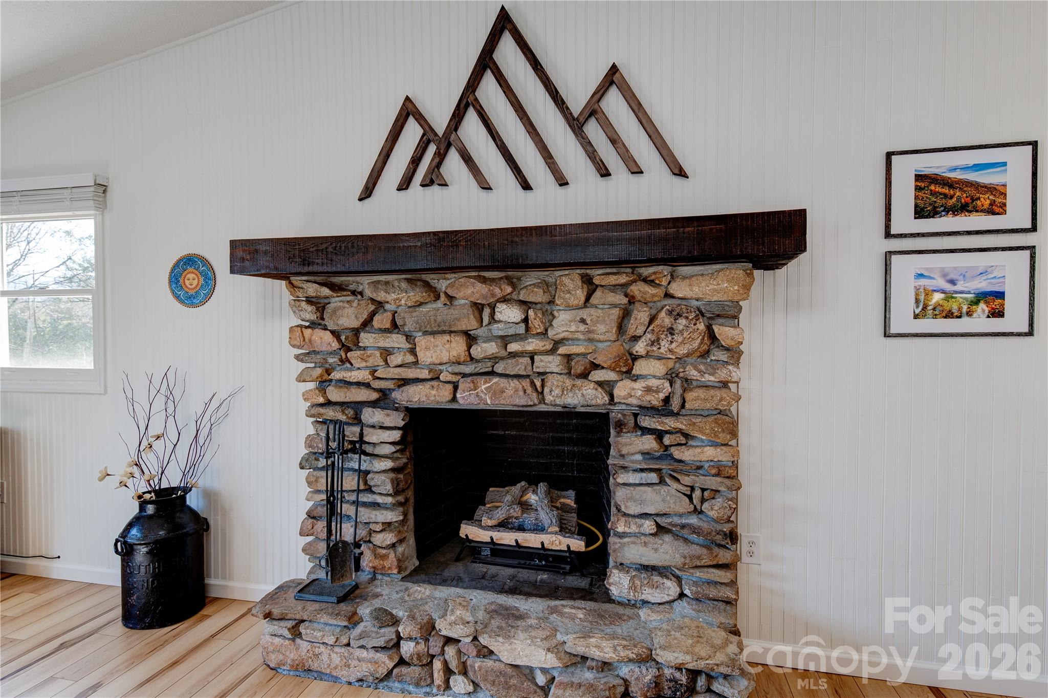 208 Altamahaw Avenue — Black Mountain