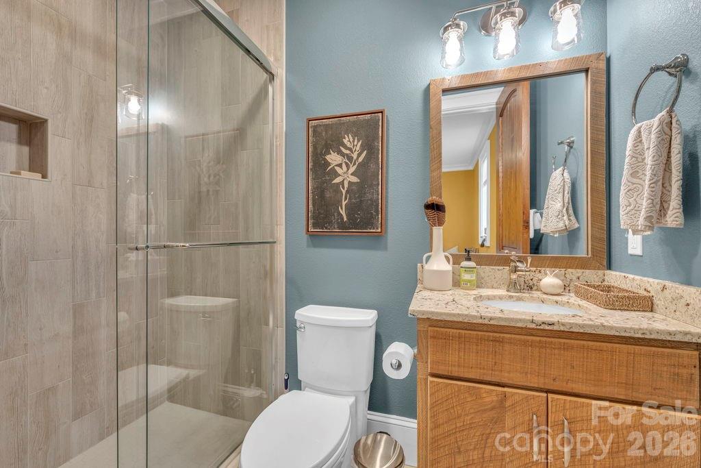 811 Linhigh Drive — Newland