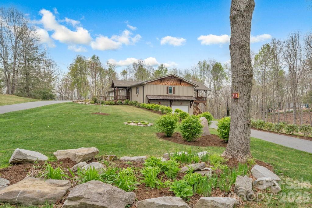 811 Linhigh Drive — Newland