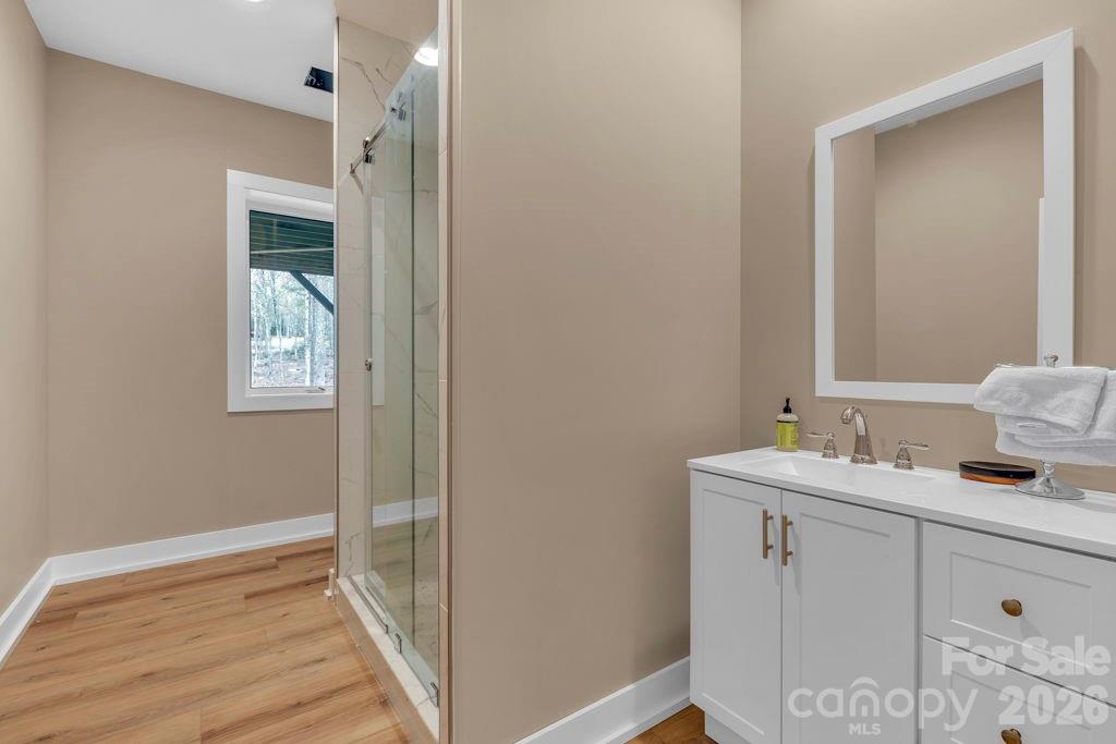 811 Linhigh Drive — Newland