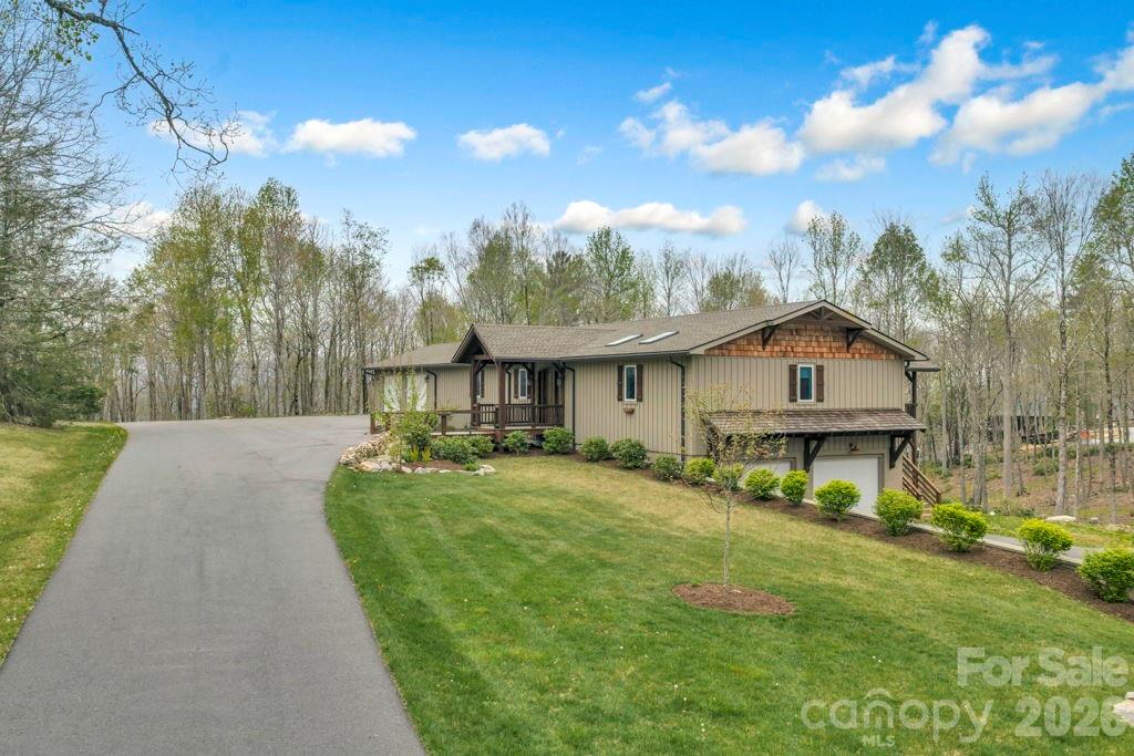 811 Linhigh Drive — Newland