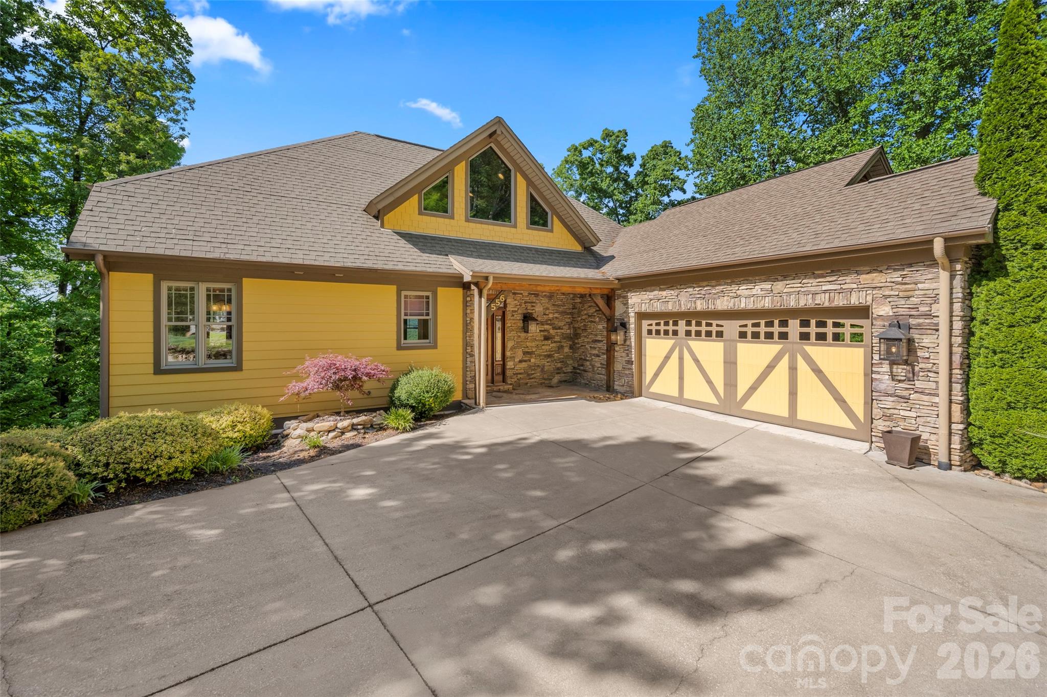 556 High Pines Loop — Lake Lure