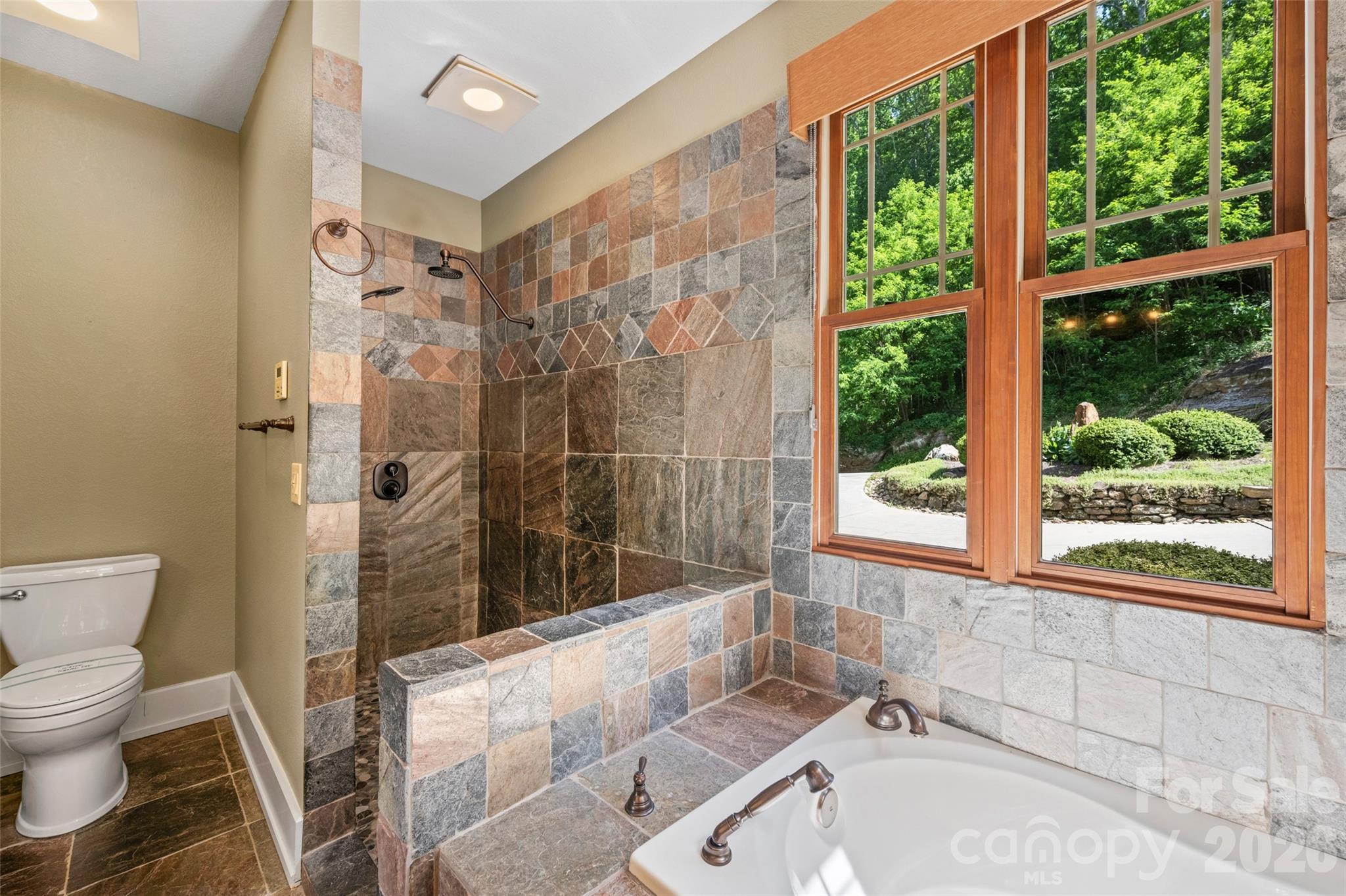 556 High Pines Loop — Lake Lure