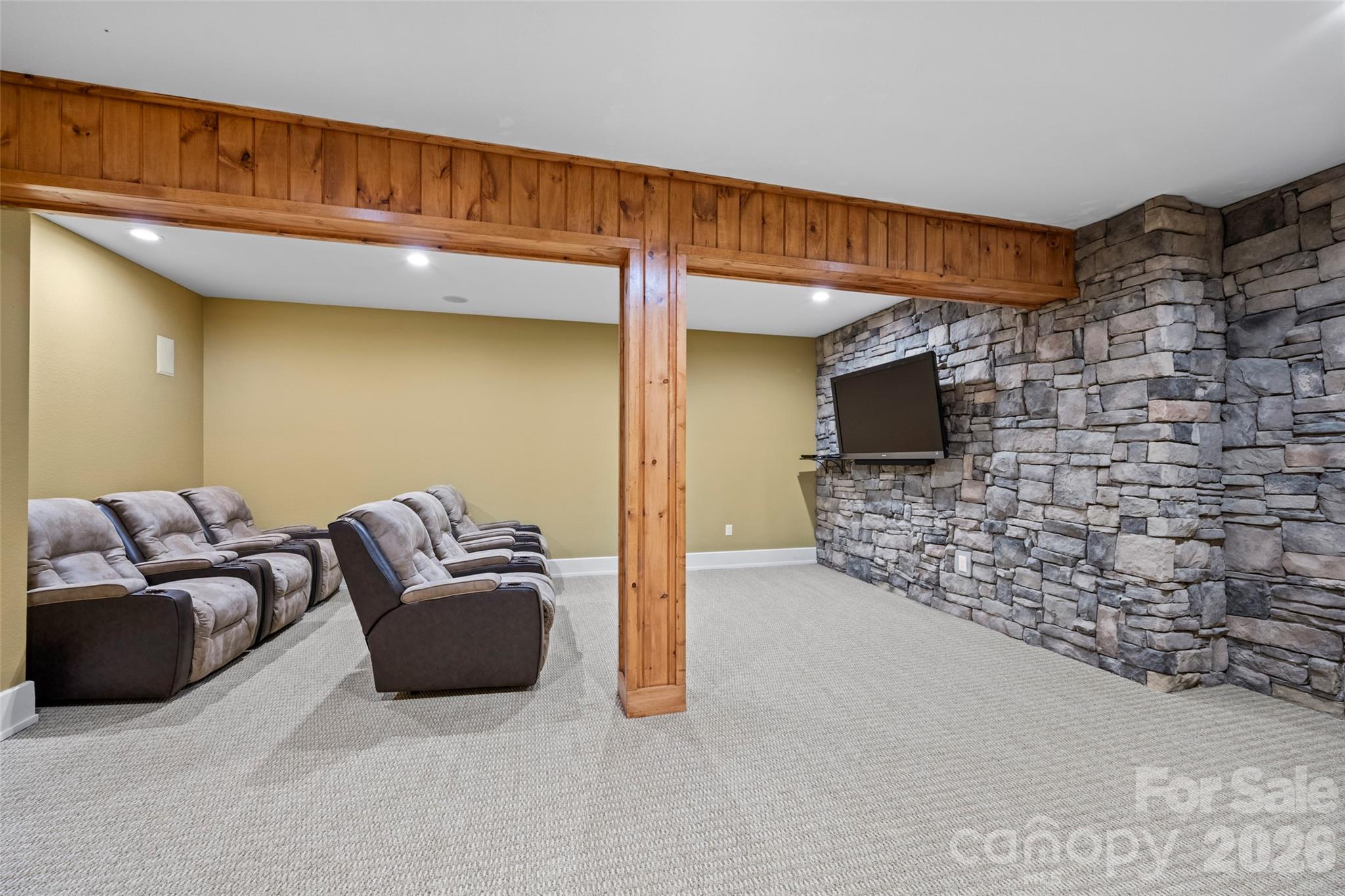556 High Pines Loop — Lake Lure