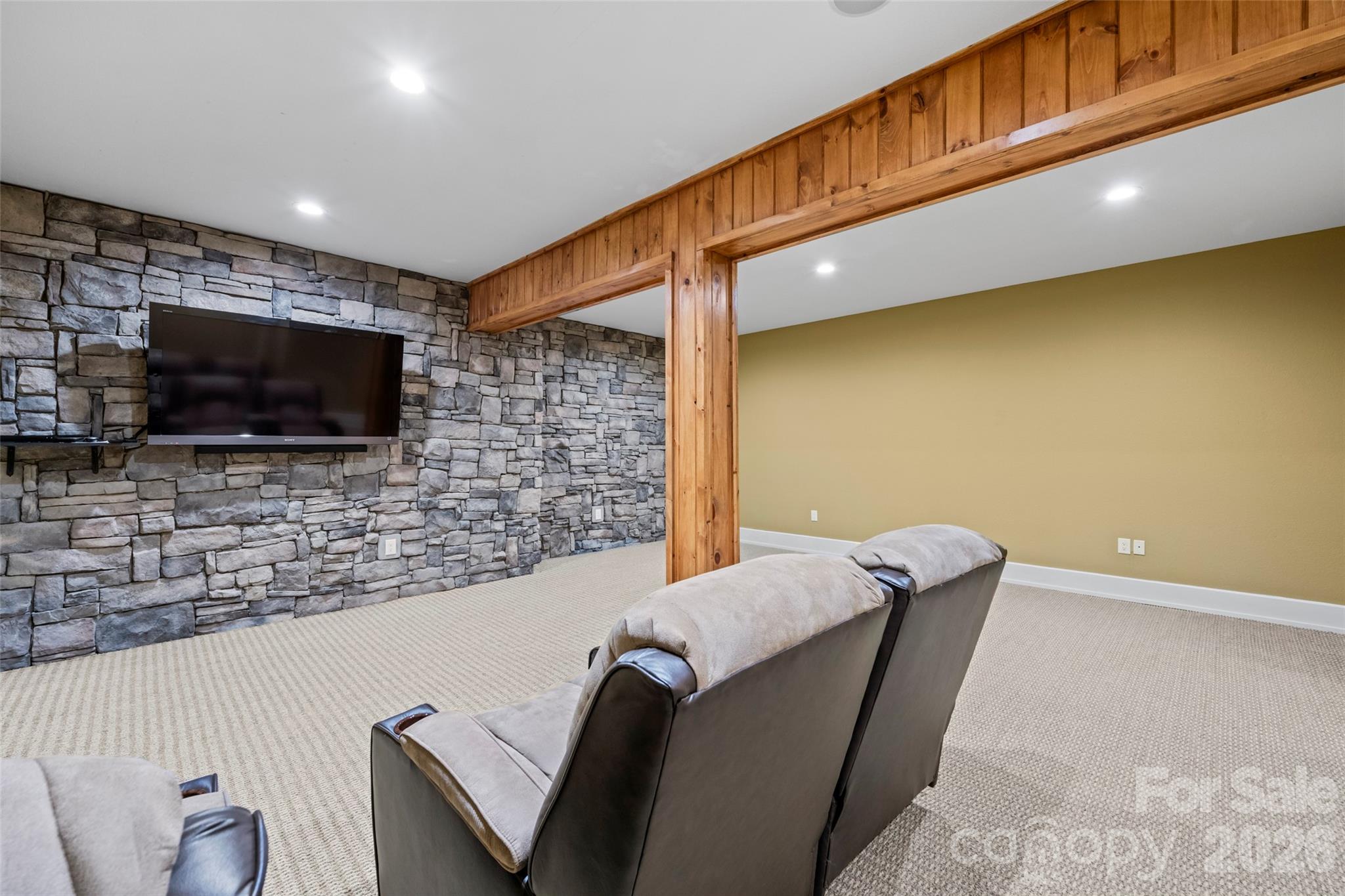 556 High Pines Loop — Lake Lure