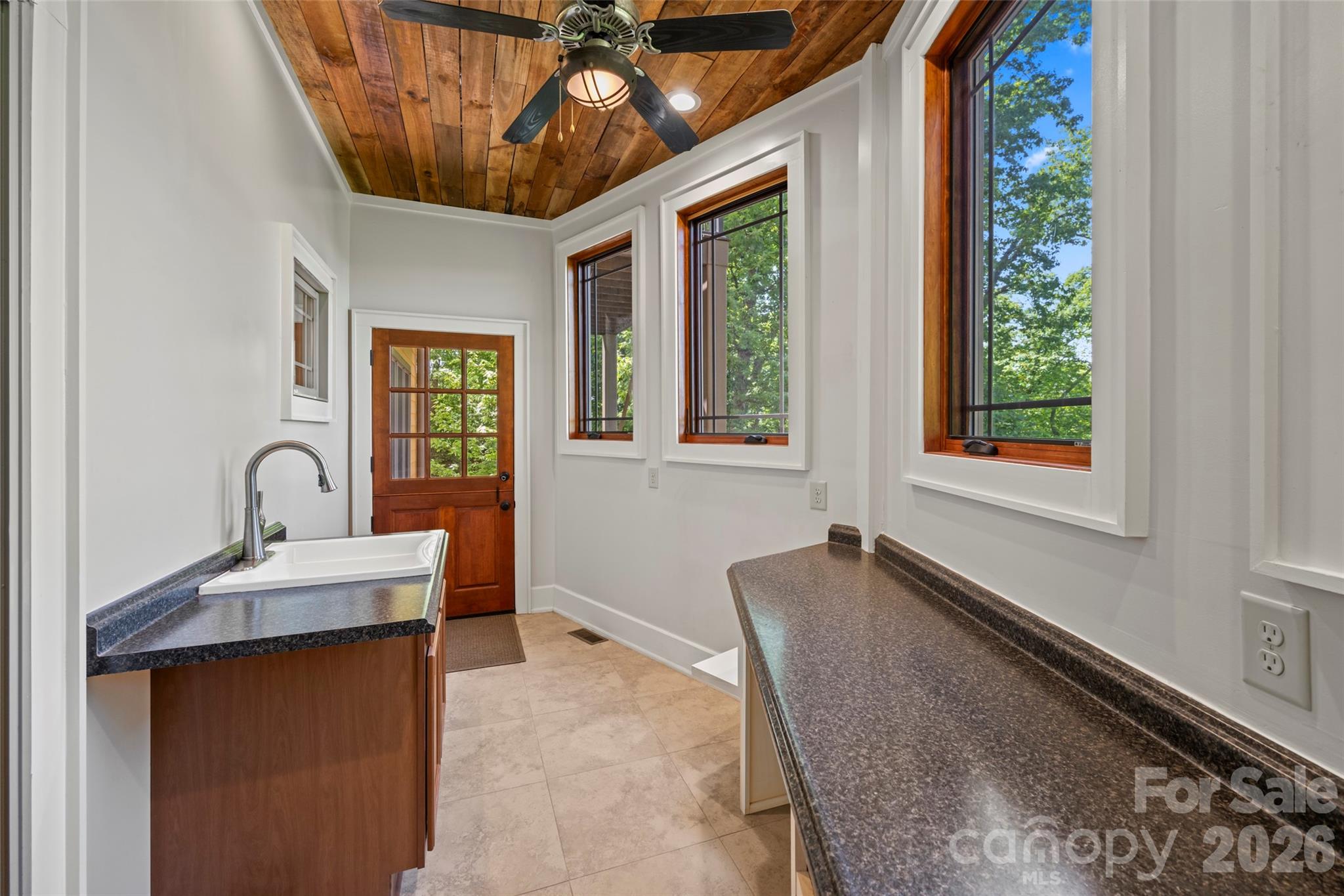 556 High Pines Loop — Lake Lure