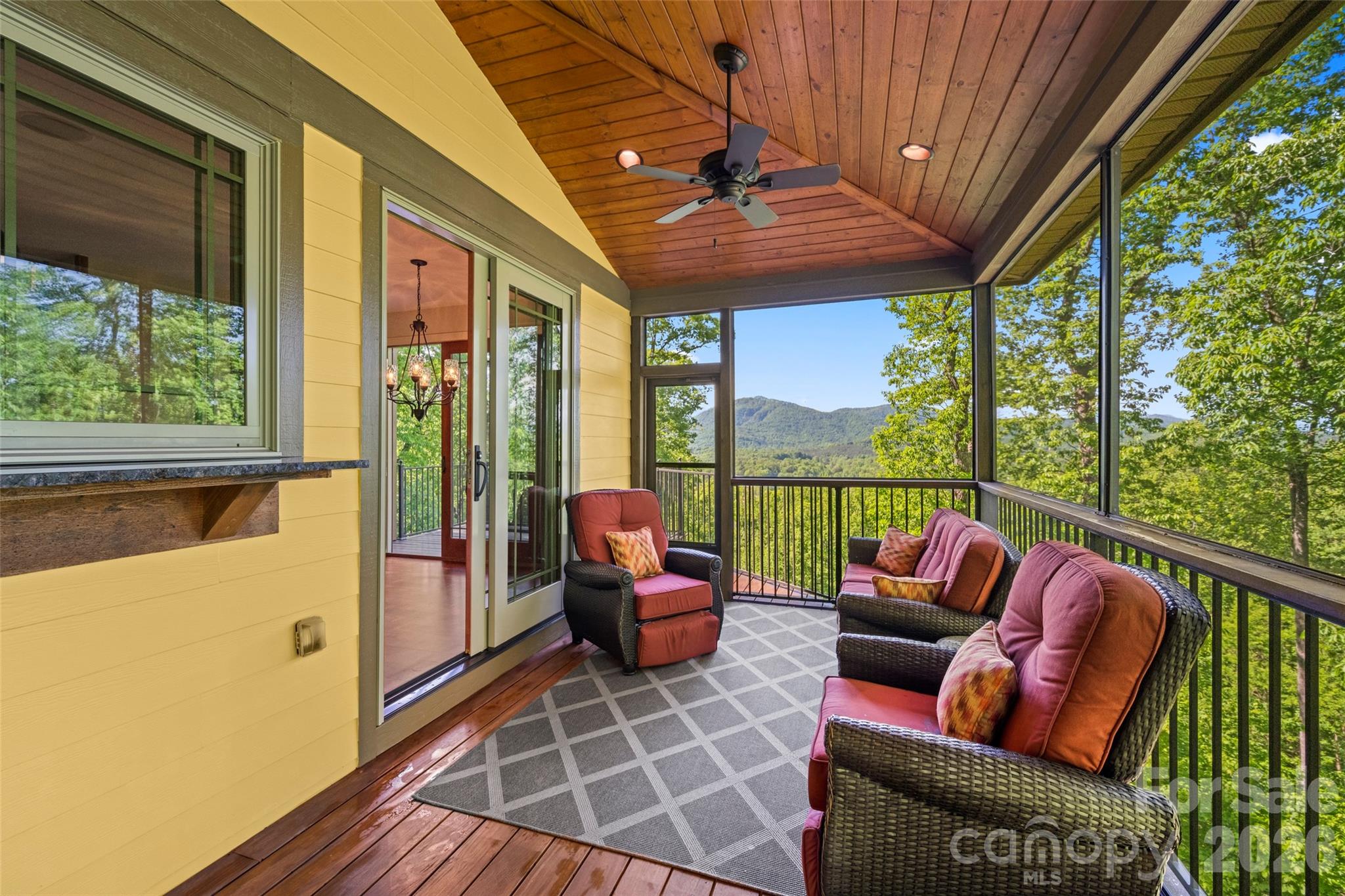 556 High Pines Loop — Lake Lure