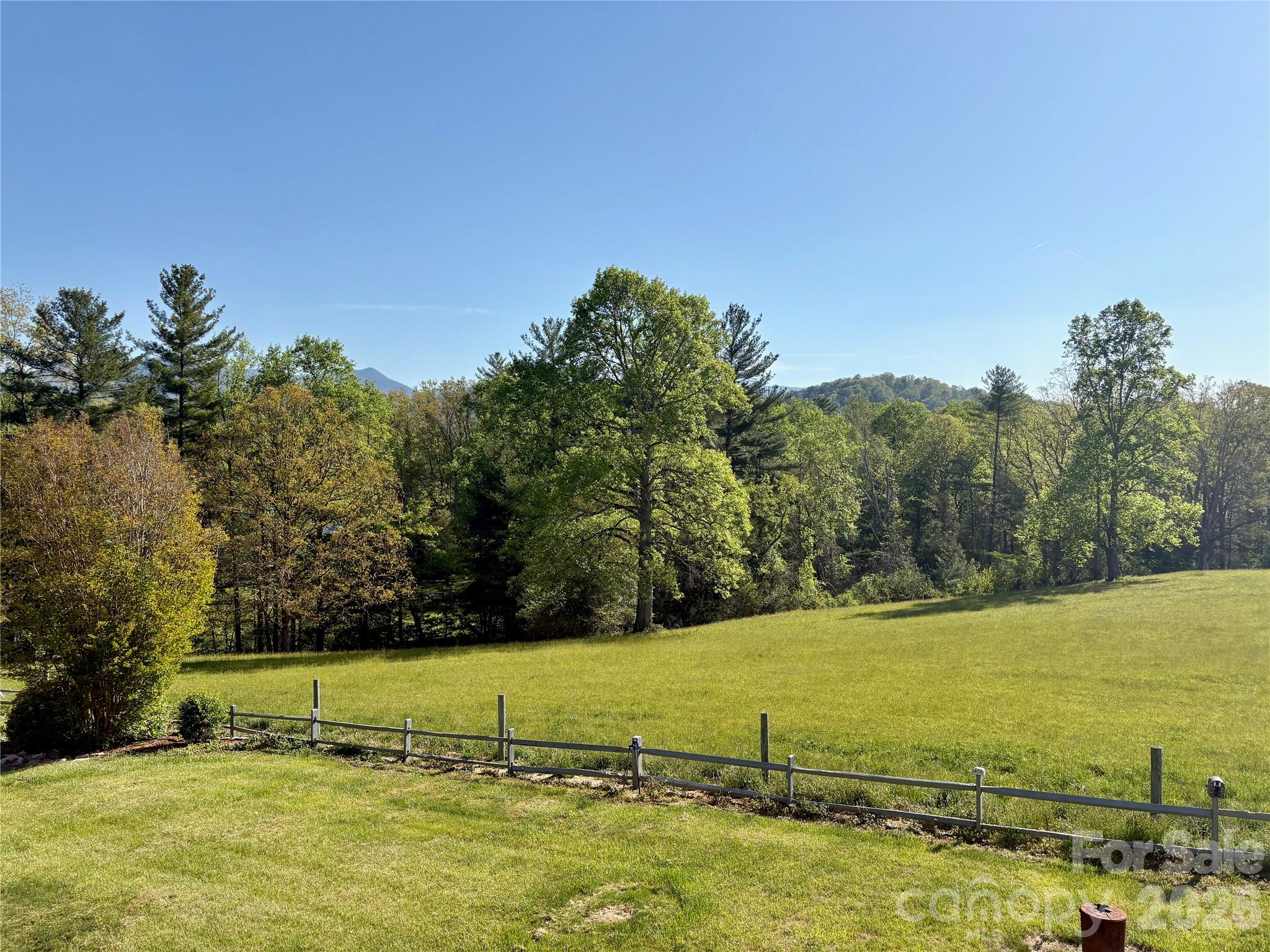377 Upper Grassy Branch Road — Asheville