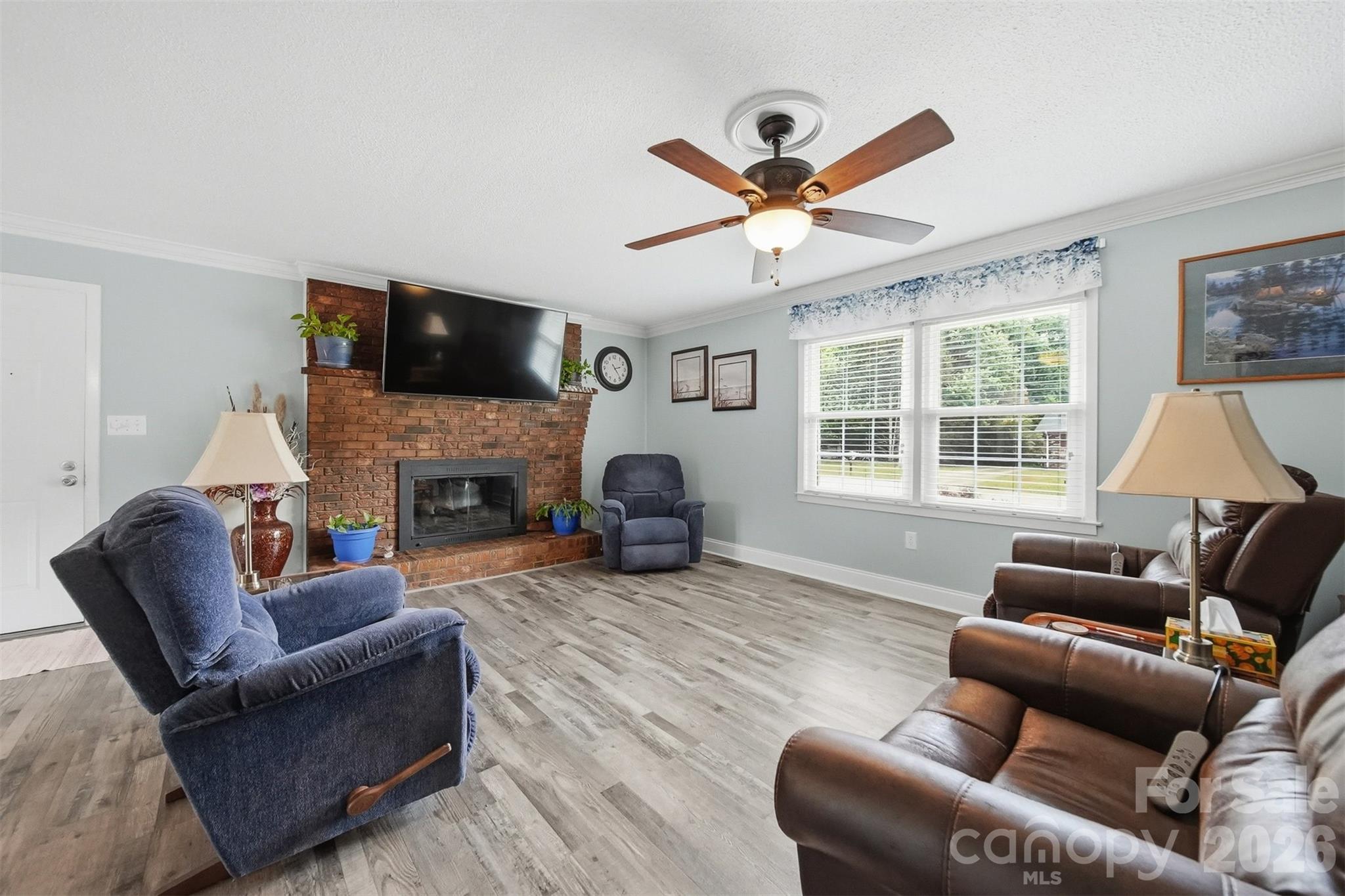 190 Dixie Trail Drive — Forest City