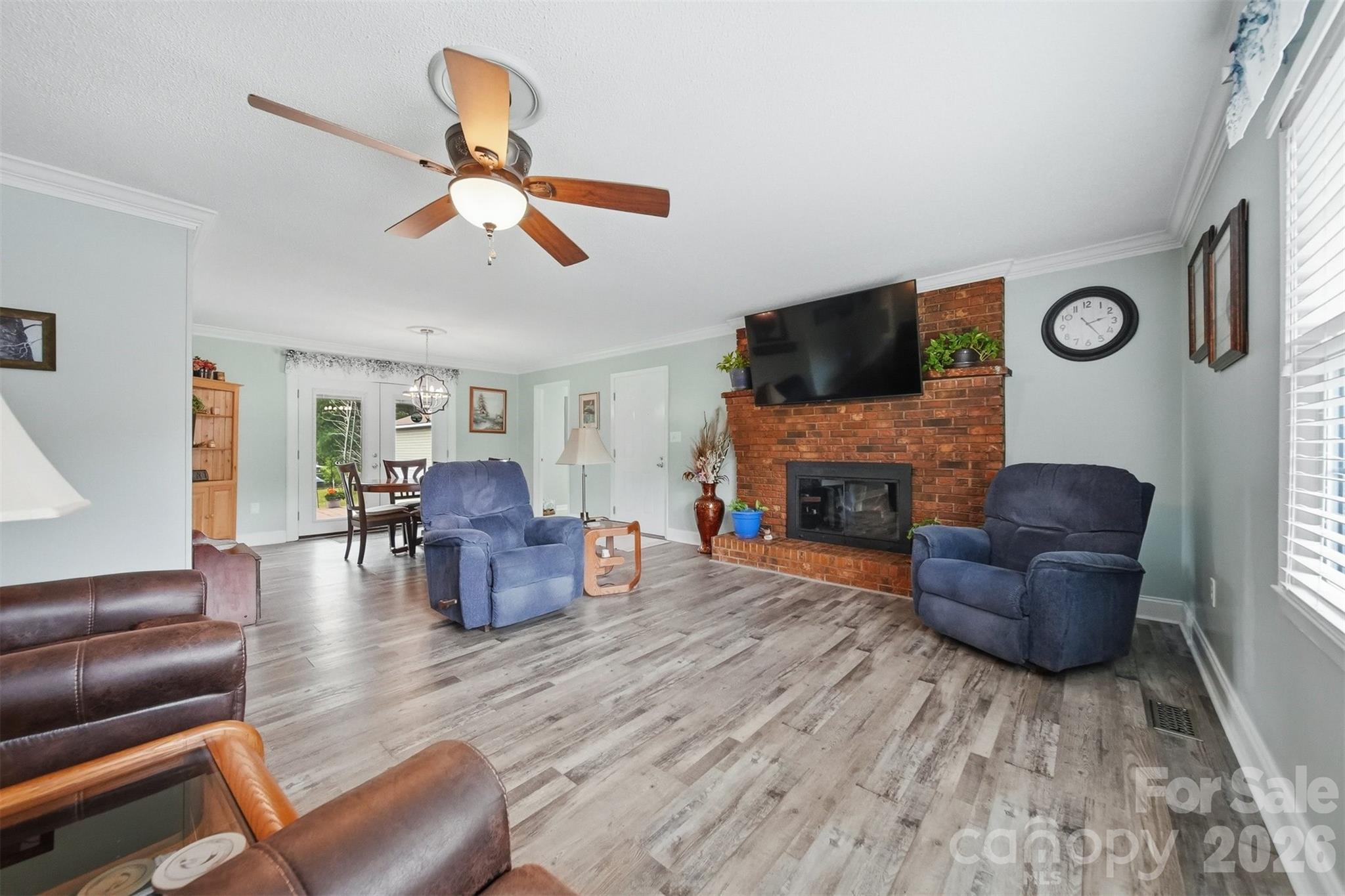 190 Dixie Trail Drive — Forest City