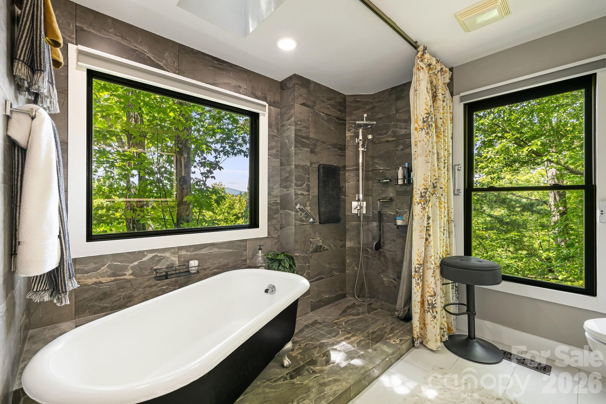 5 Saddle Ridge — Fletcher