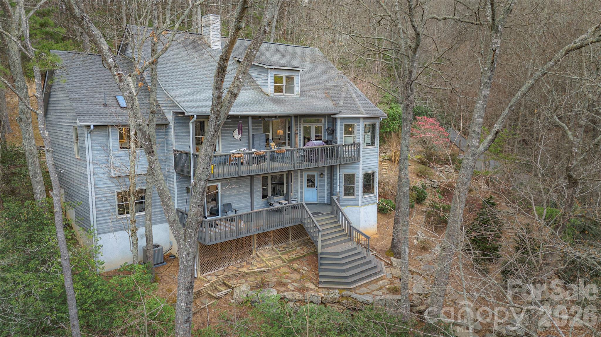 5 Saddle Ridge — Fletcher
