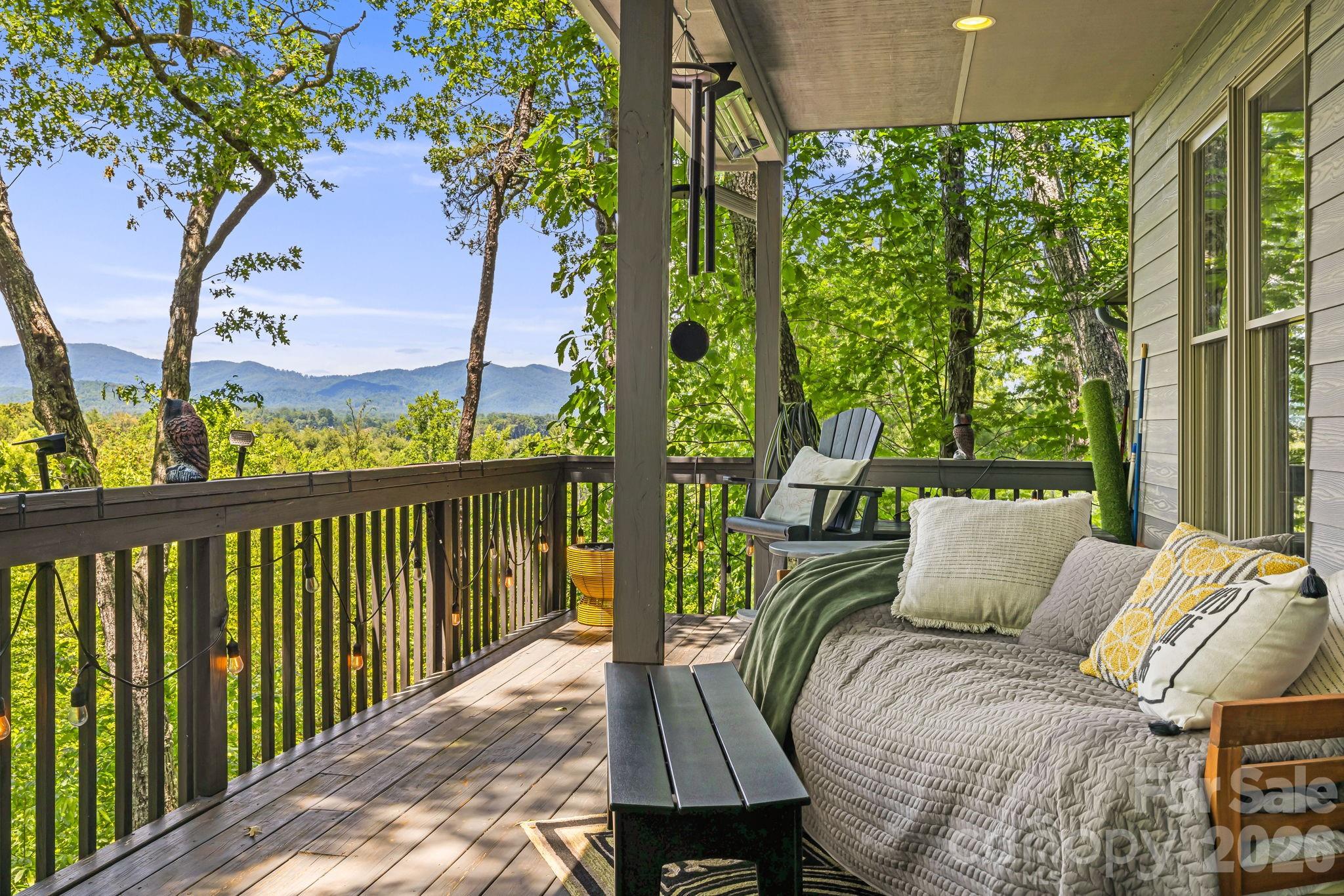 5 Saddle Ridge — Fletcher
