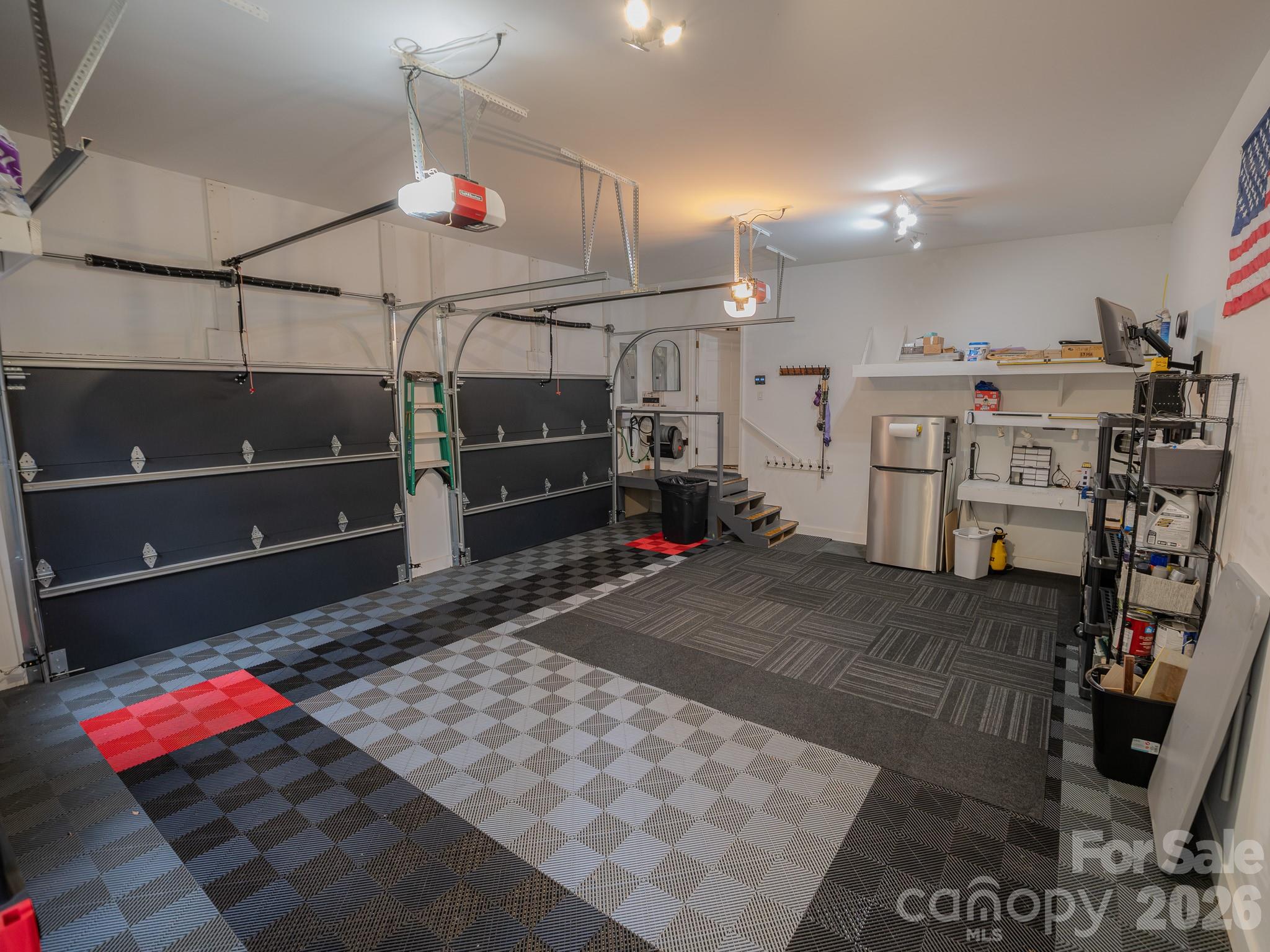 5 Saddle Ridge — Fletcher