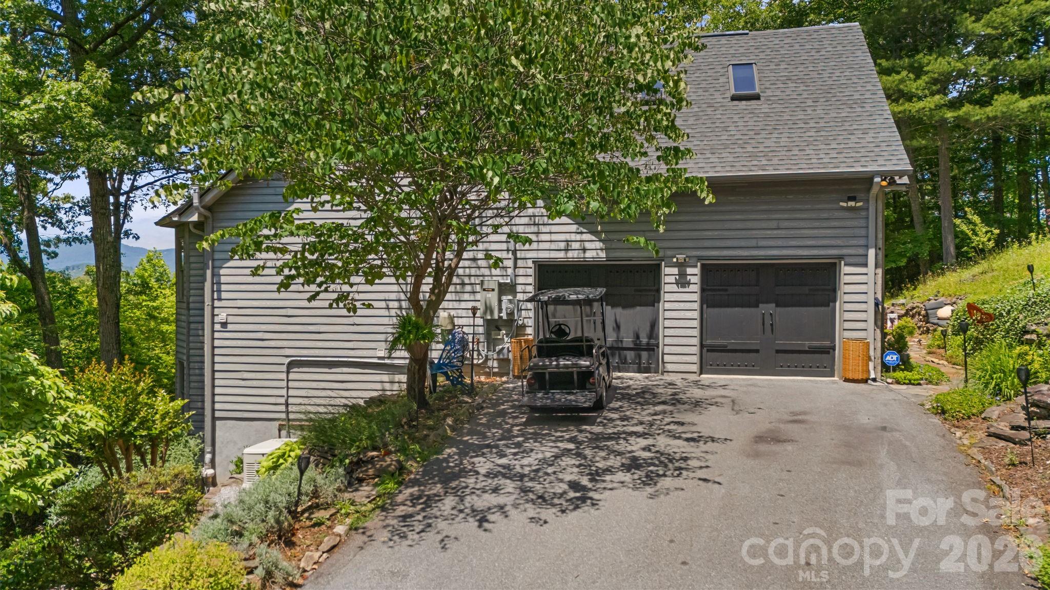 5 Saddle Ridge — Fletcher
