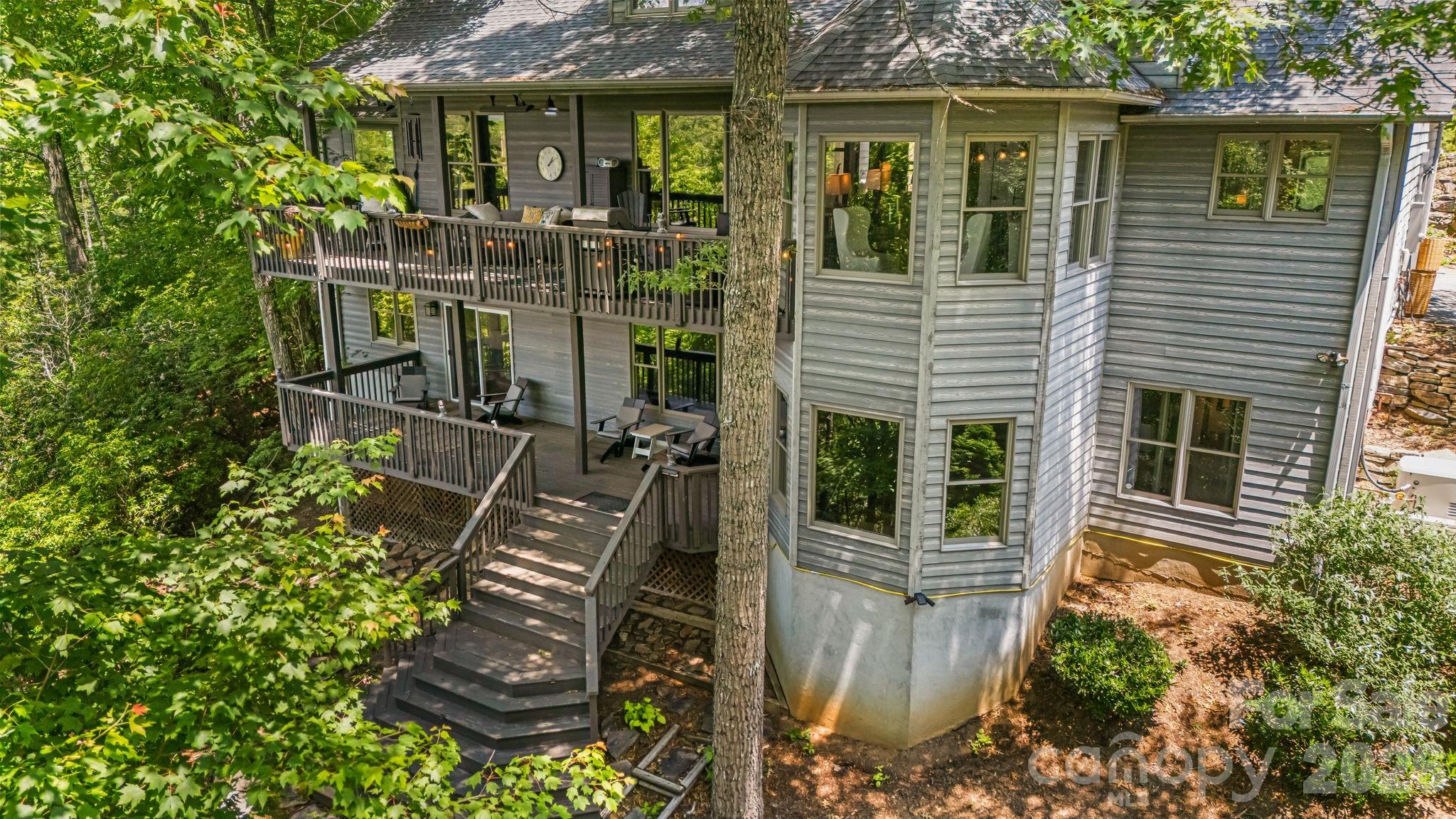 5 Saddle Ridge — Fletcher