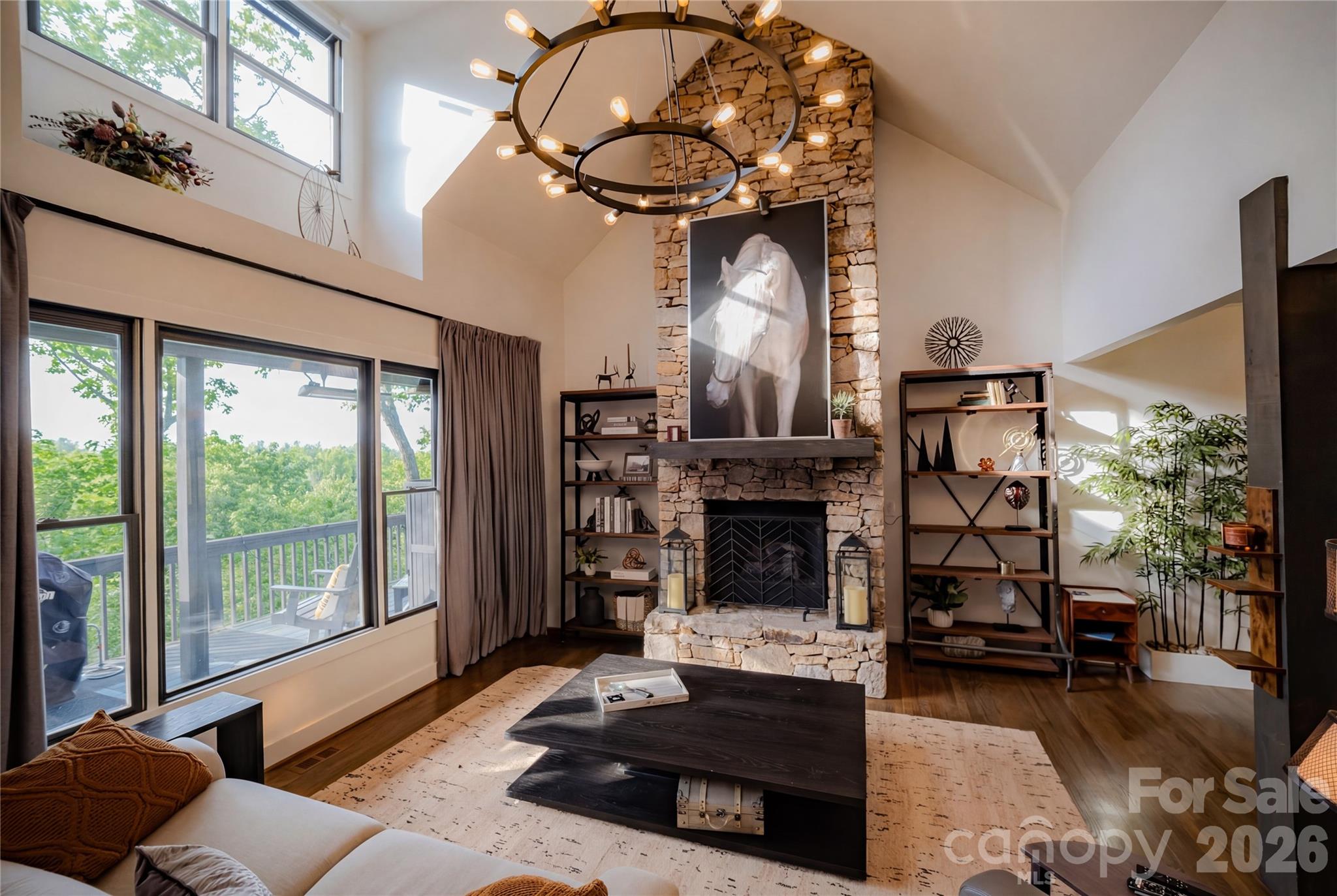5 Saddle Ridge — Fletcher