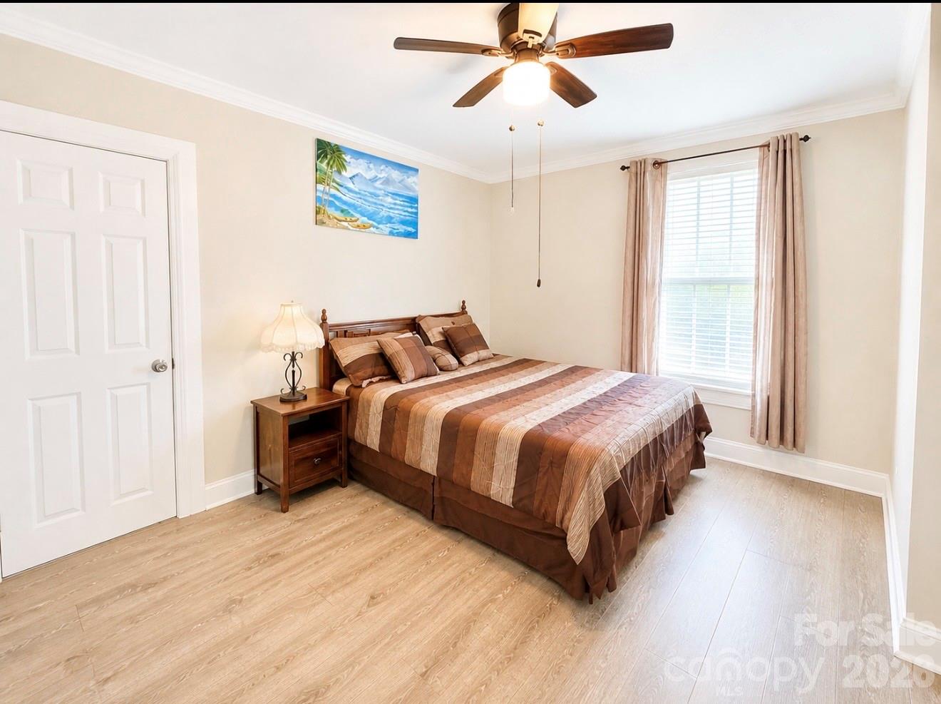 1406 W Walnut Avenue — Gastonia