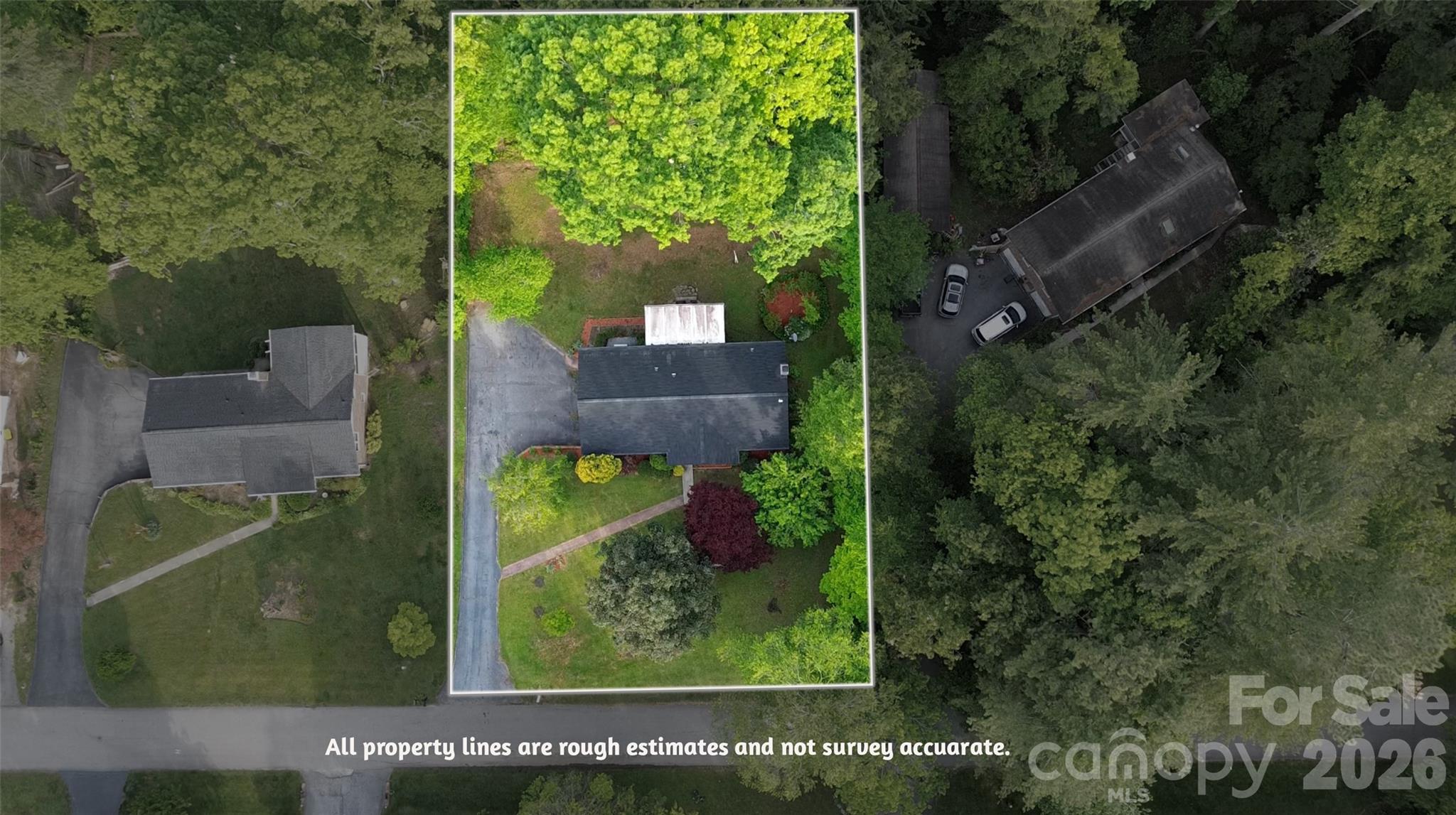 123 Castleton Lane — Hendersonville