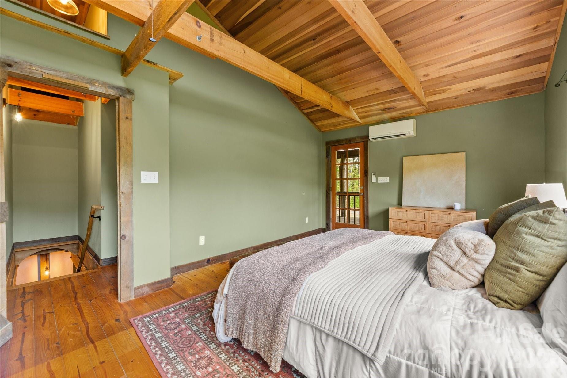 3151 Lumptown Road — Marshall