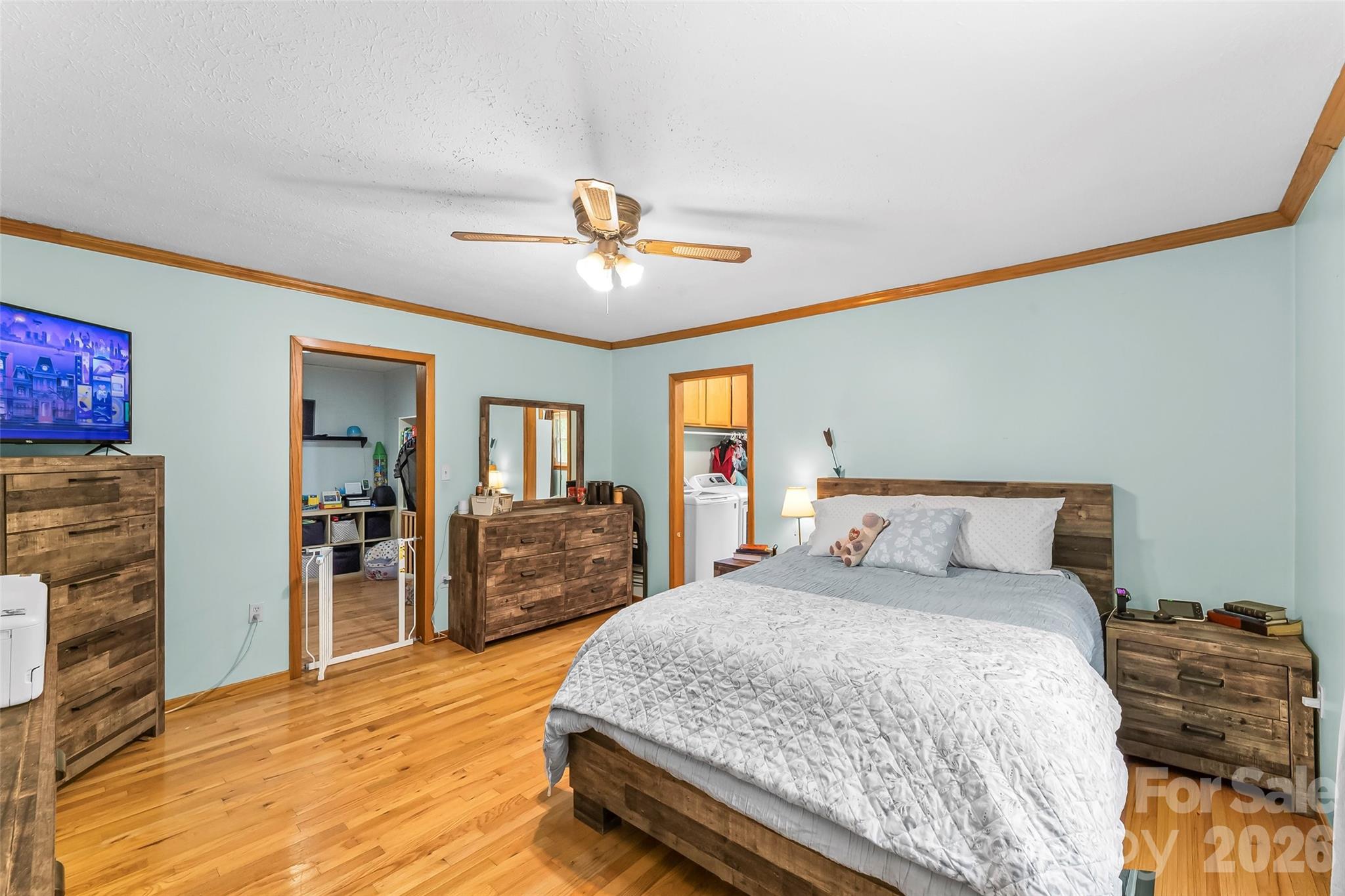 1000 Mountain View Church Road — Zirconia