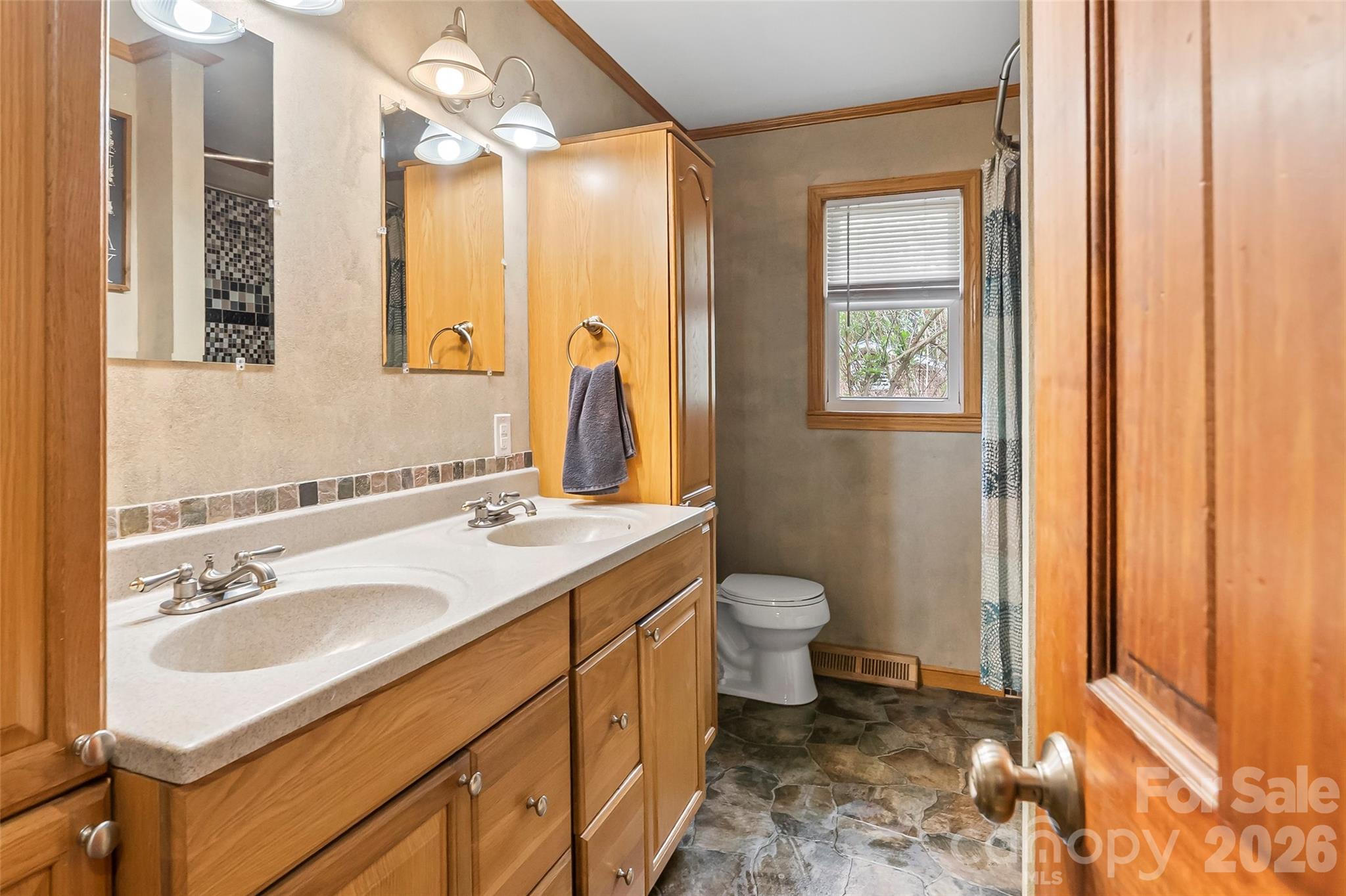 1000 Mountain View Church Road — Zirconia