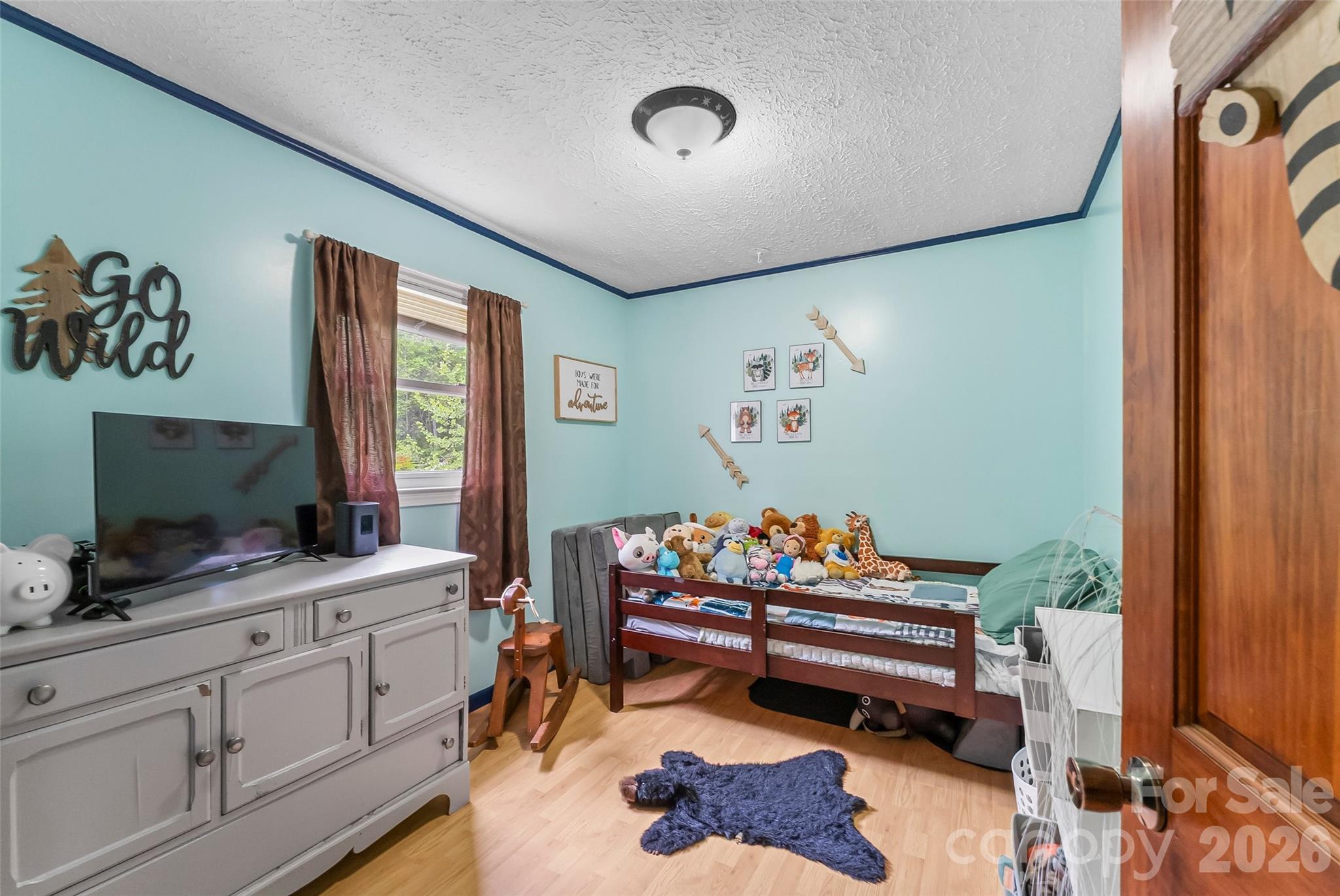 1000 Mountain View Church Road — Zirconia