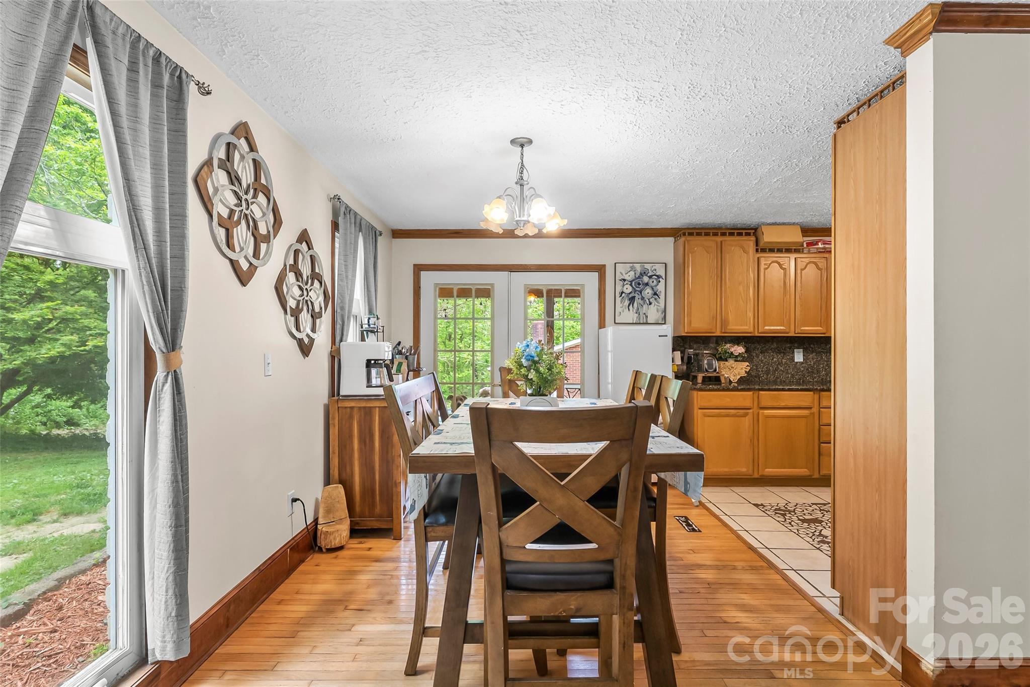 1000 Mountain View Church Road — Zirconia