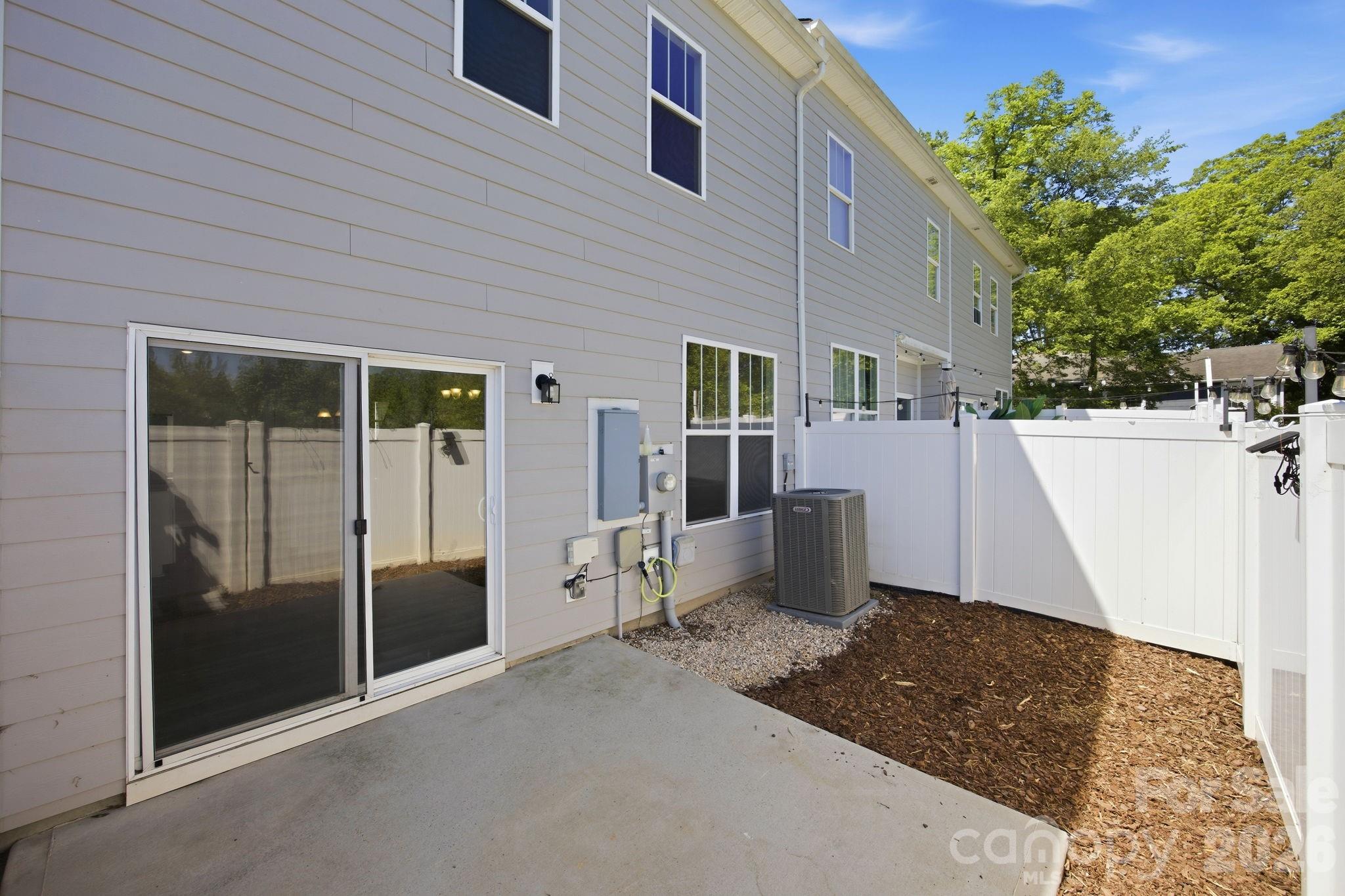 101 Wilkinson Court SE — Concord