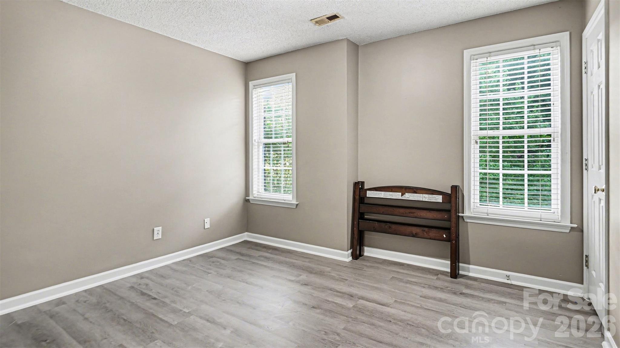 1515 Klompen Road — Kernersville