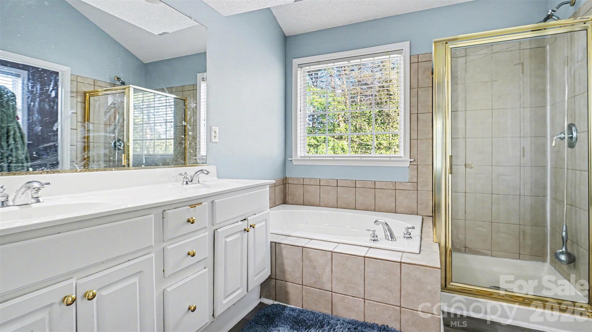 1515 Klompen Road — Kernersville