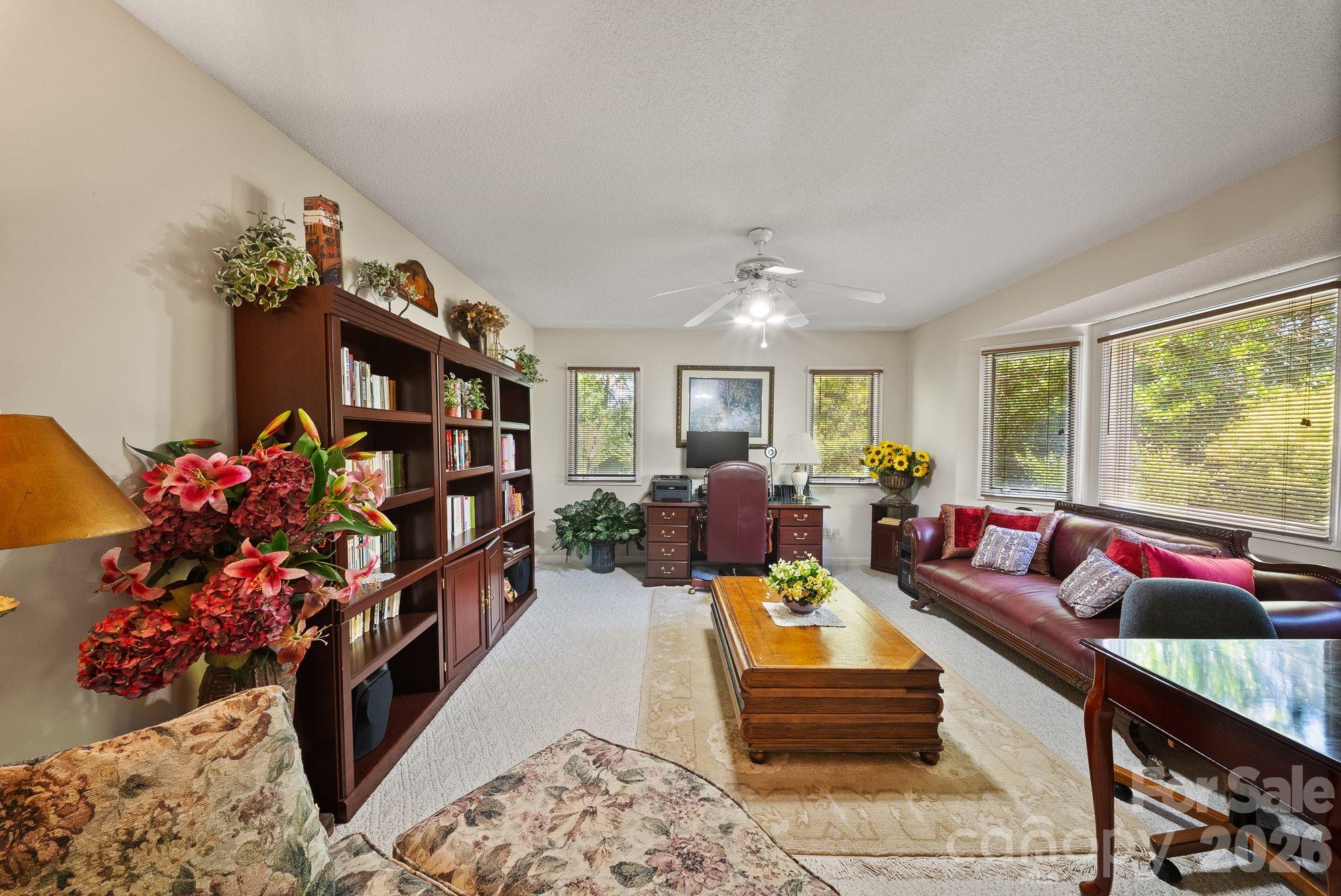 16 Zachary Ridge Road — Asheville