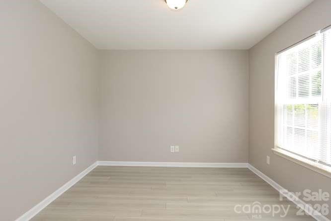 1212 Catawba Run — Lowell