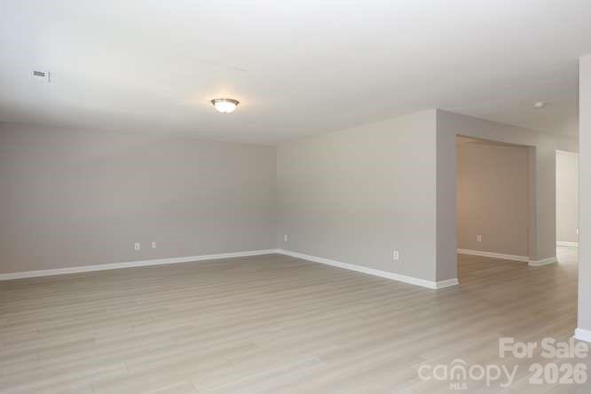 1212 Catawba Run — Lowell