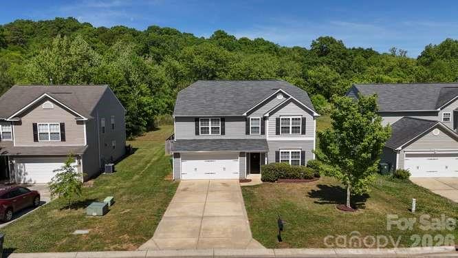 1212 Catawba Run — Lowell
