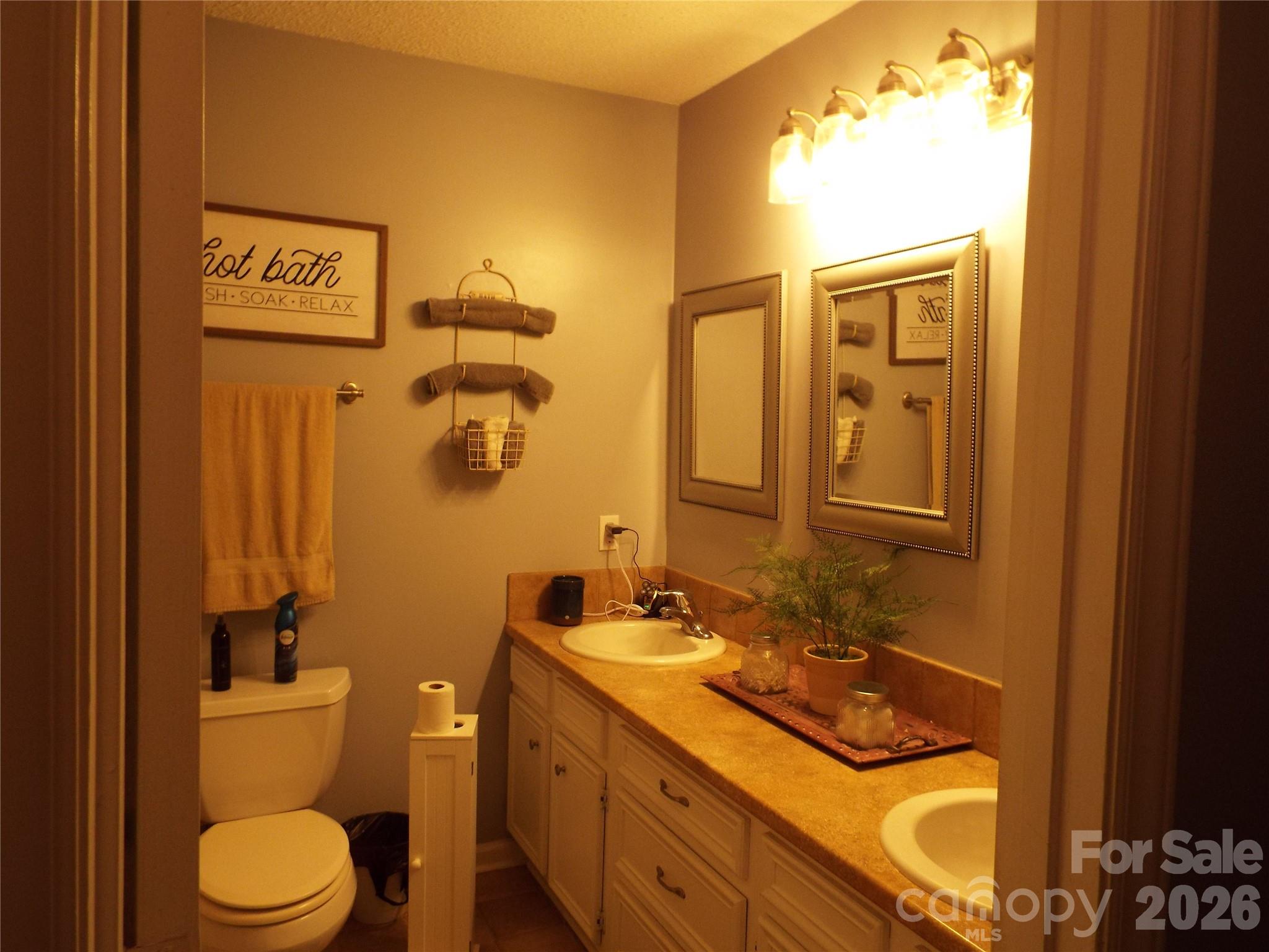 3120 Basilwood Circle — Monroe