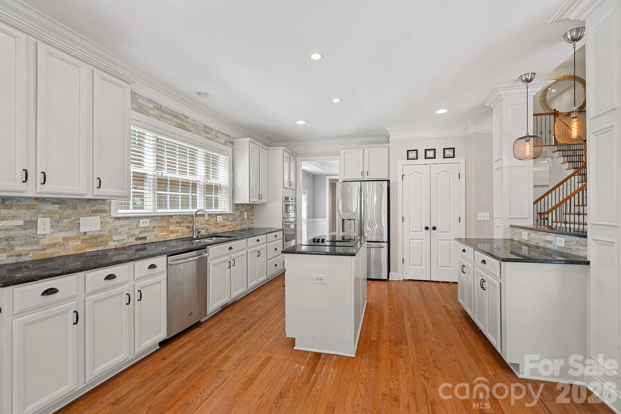 11215 Warfield Avenue — Huntersville