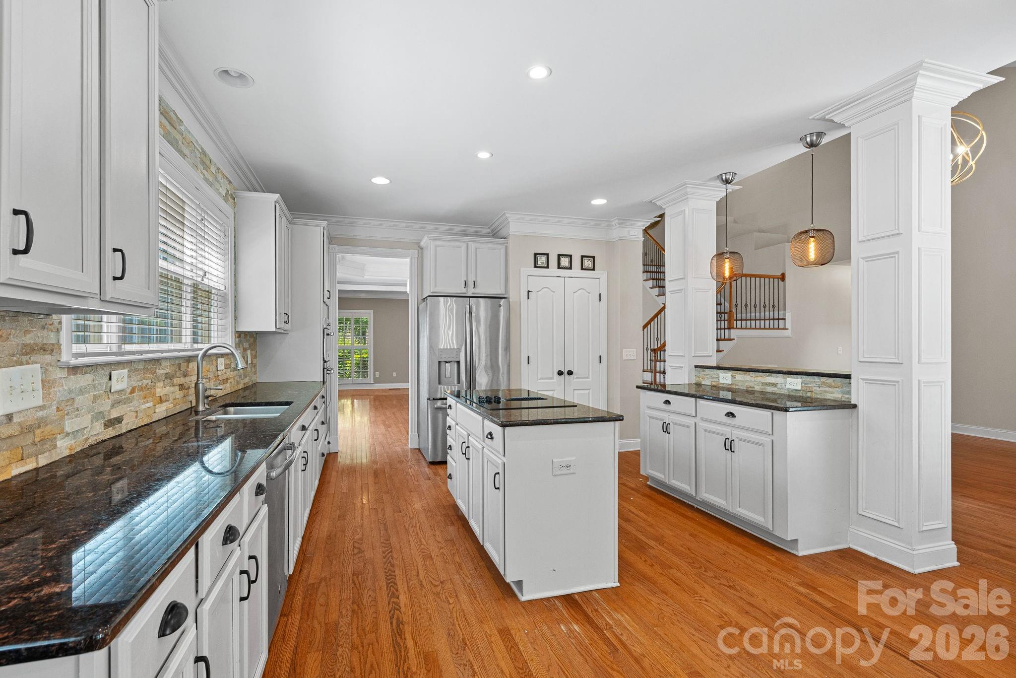 11215 Warfield Avenue — Huntersville