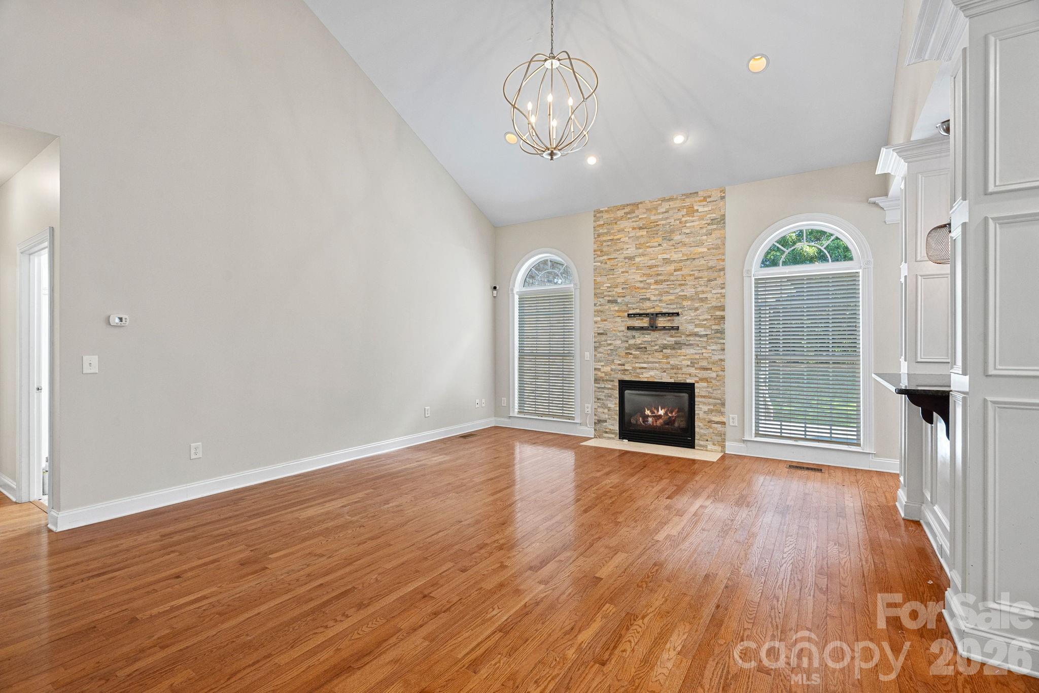 11215 Warfield Avenue — Huntersville