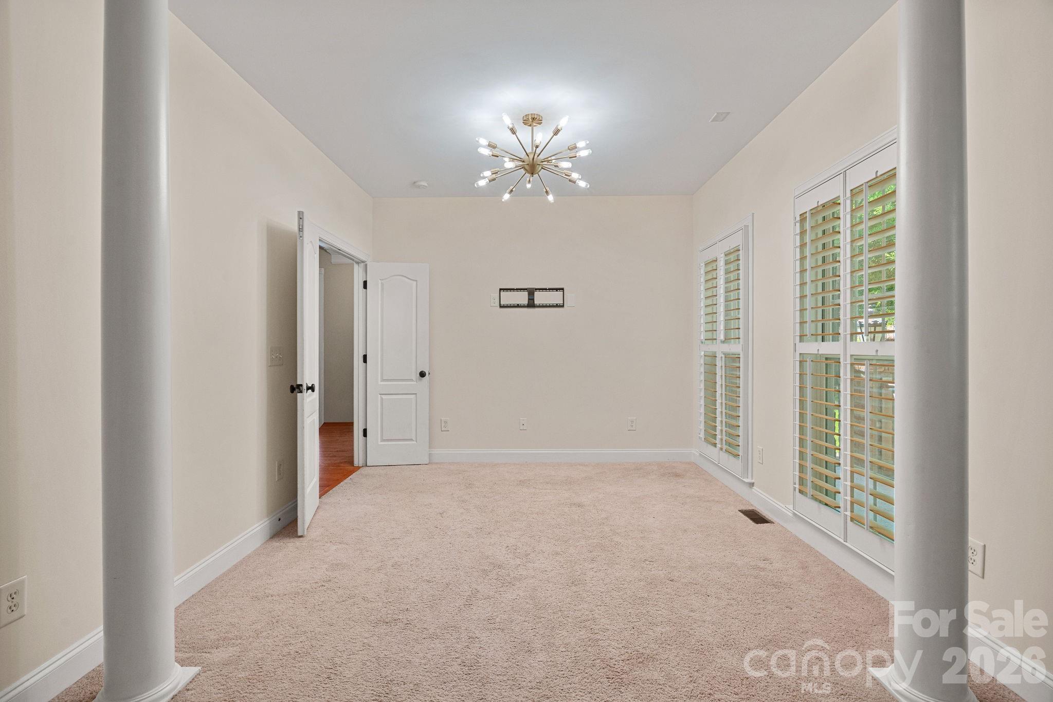 11215 Warfield Avenue — Huntersville