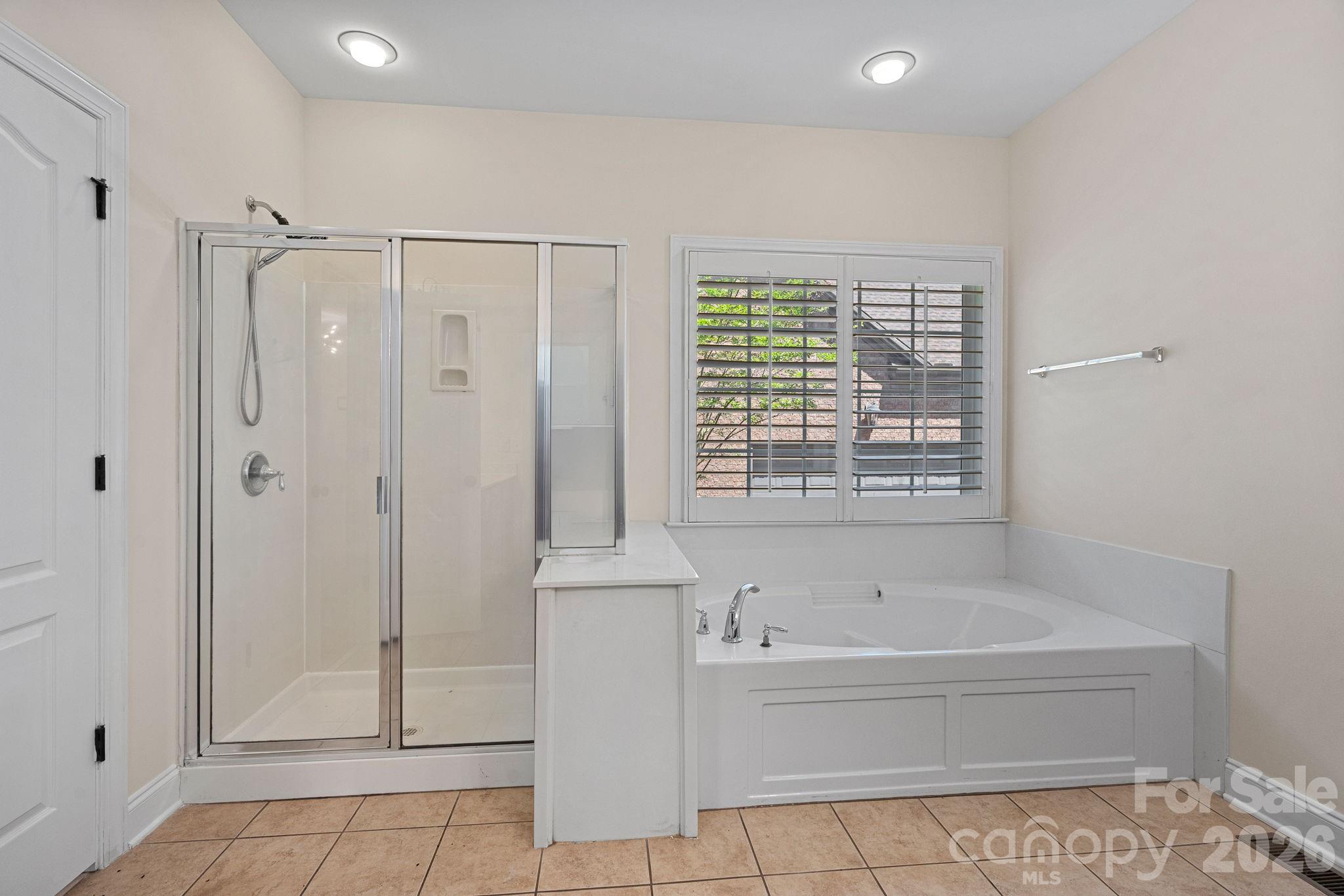 11215 Warfield Avenue — Huntersville